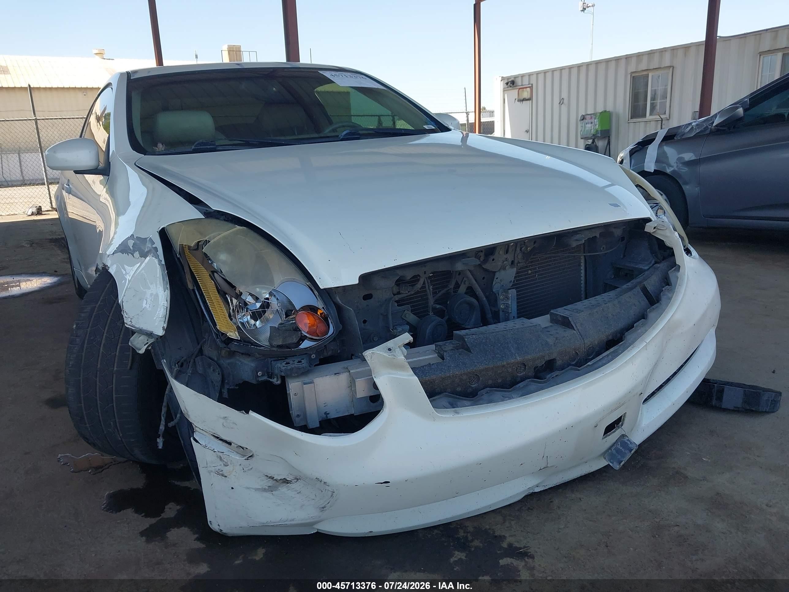 2003 Infiniti G35 Base W/leather White vin: JNKCV54E13M218400