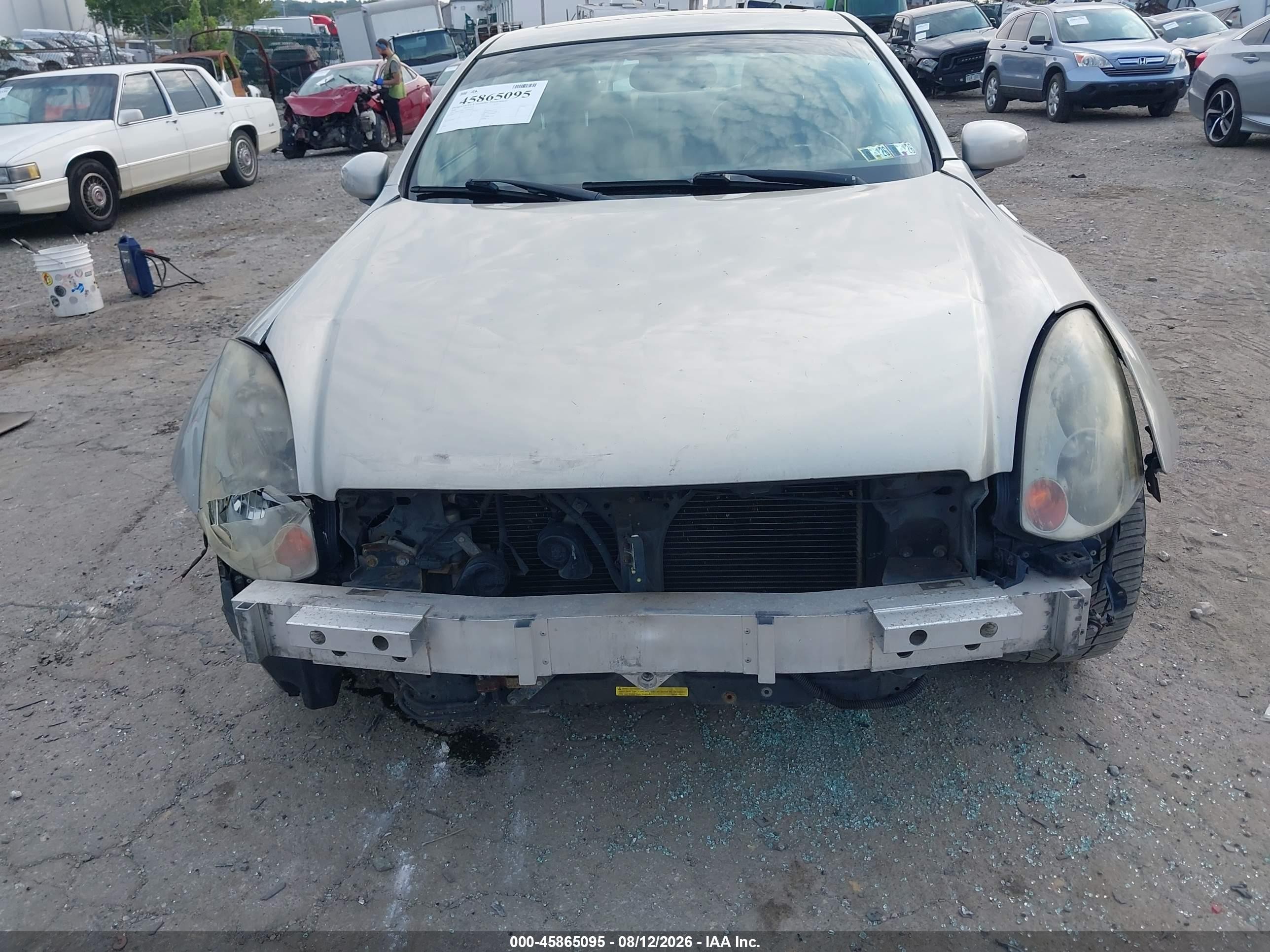 2004 Infiniti G35   Silver vin: JNKCV54E14M306784