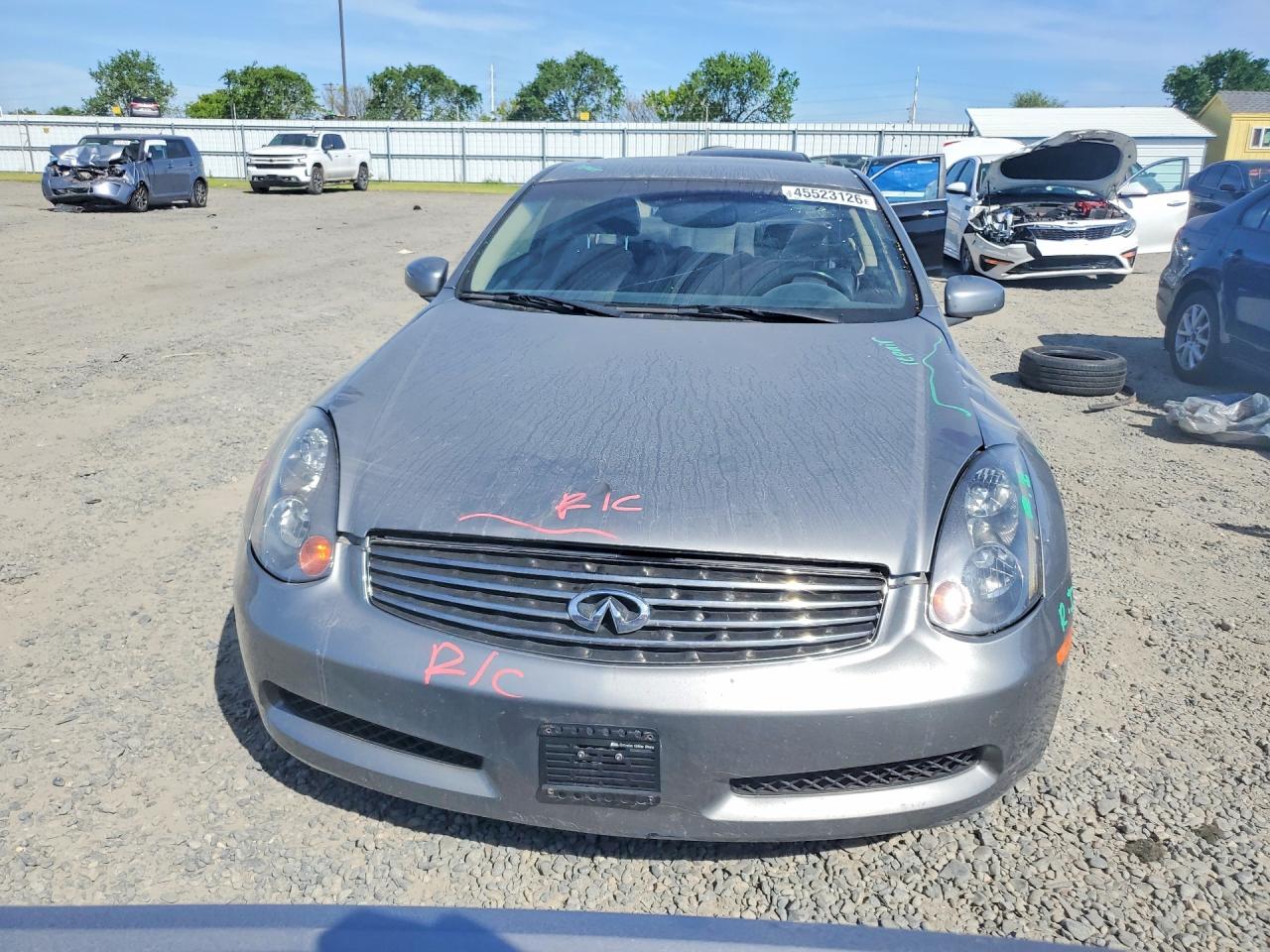 2004 Infiniti G35 Base Silver vin: JNKCV54E14M816164