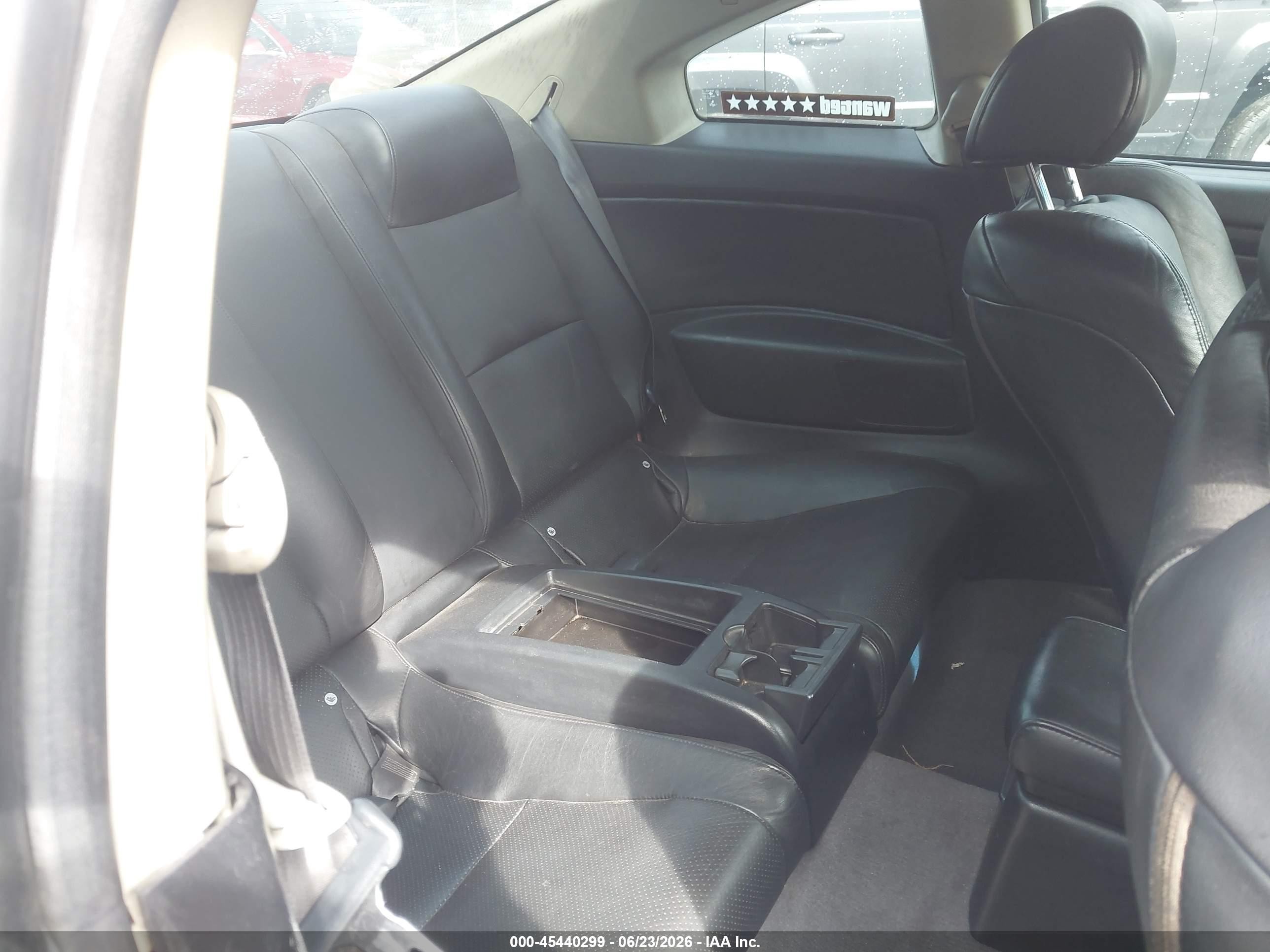 2004 Infiniti G35 Red vin: JNKCV54E14M828041