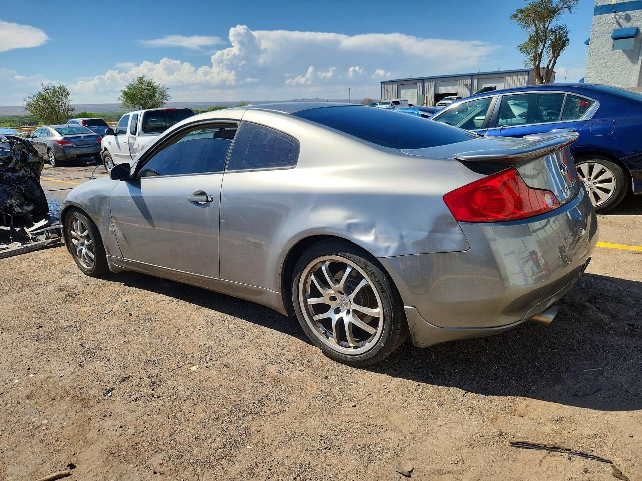 2005 Infiniti G35 Base Gray vin: JNKCV54E15M417918