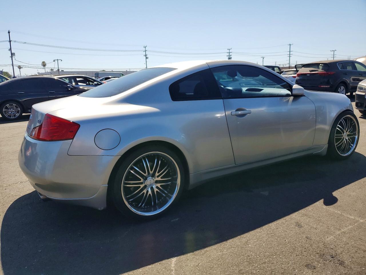 2005 Infiniti G35 Base Silver vin: JNKCV54E15M419569