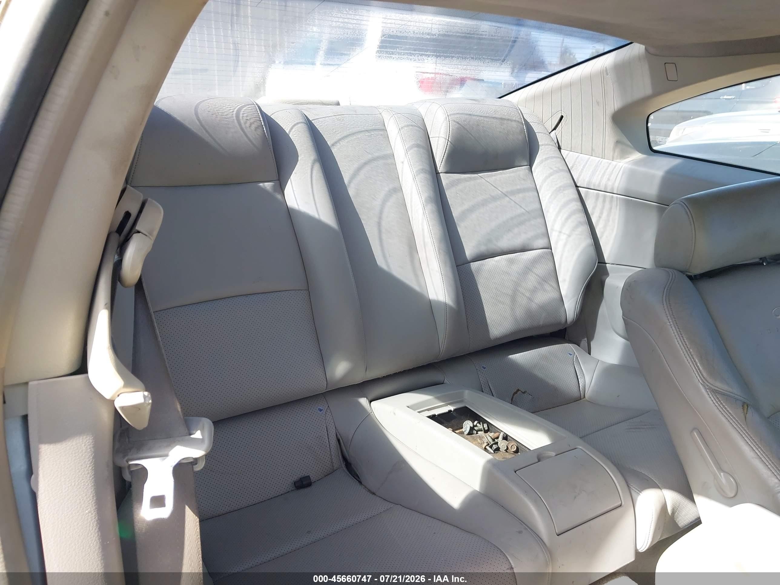 2005 Infiniti G35   Silver vin: JNKCV54E15M419832