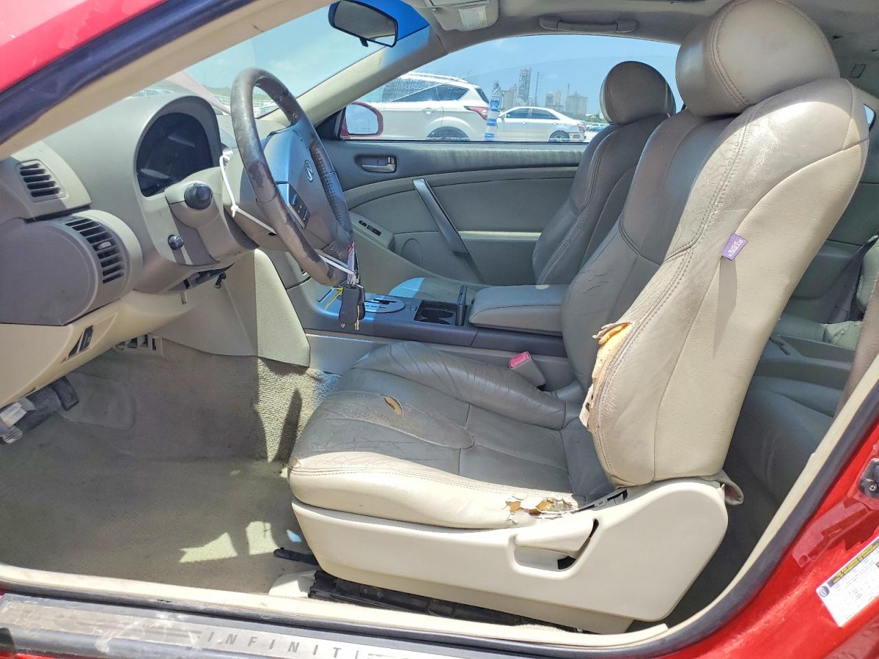 2004 Infiniti G35 Base Red vin: JNKCV54E24M817632