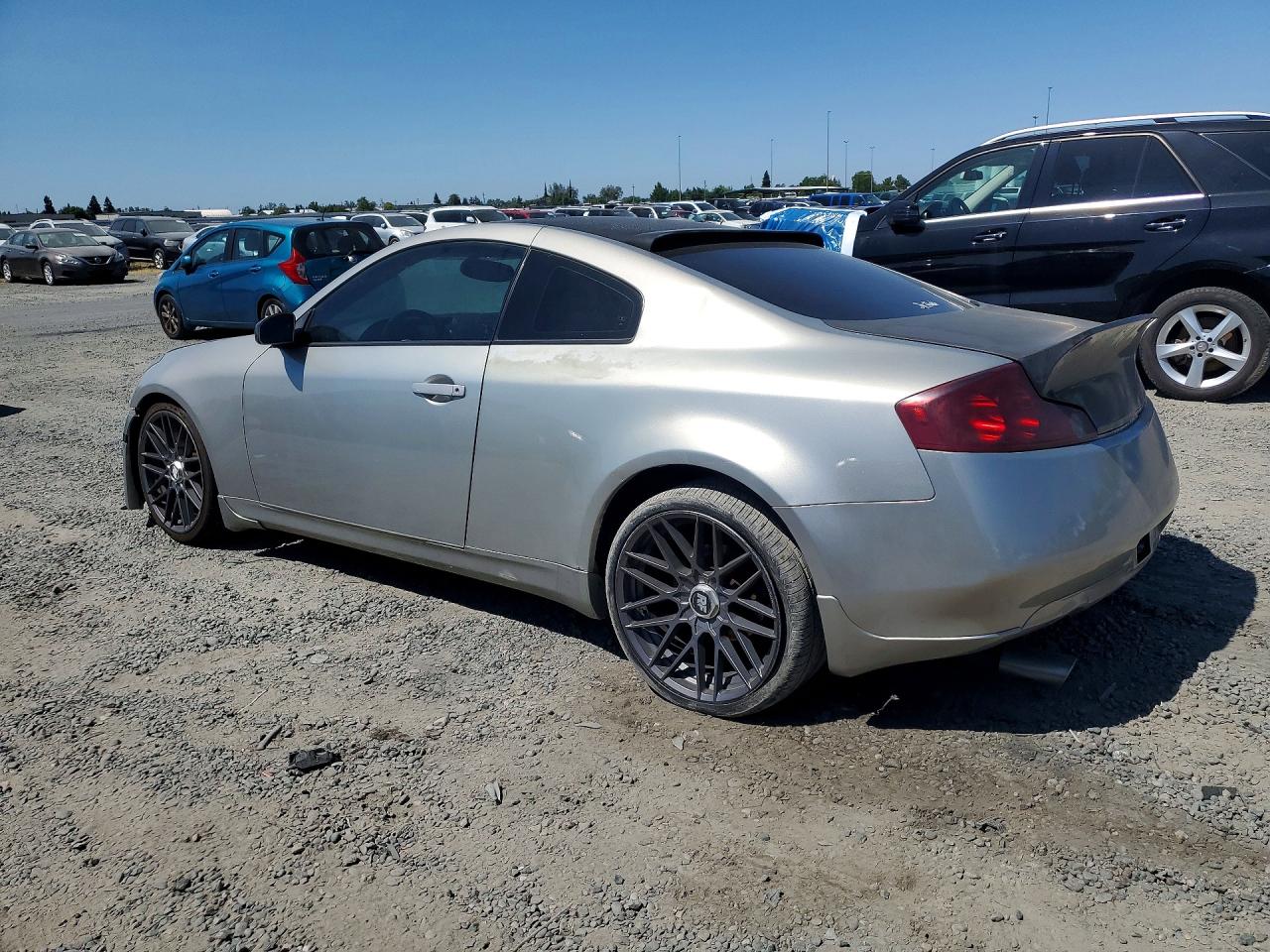 2004 Infiniti G35 Base Silver vin: JNKCV54E34M820040