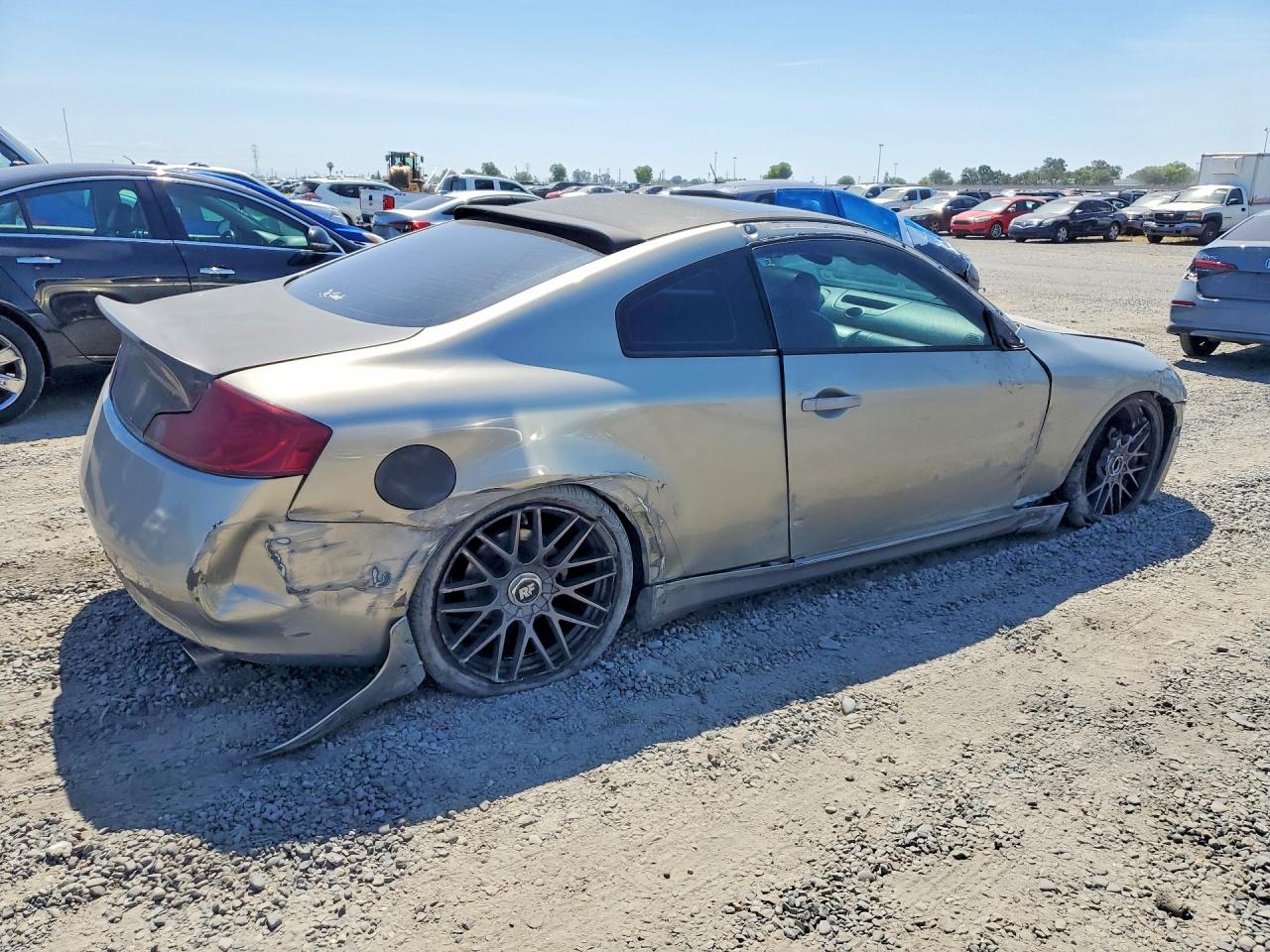 2004 Infiniti G35 Base Silver vin: JNKCV54E34M820040