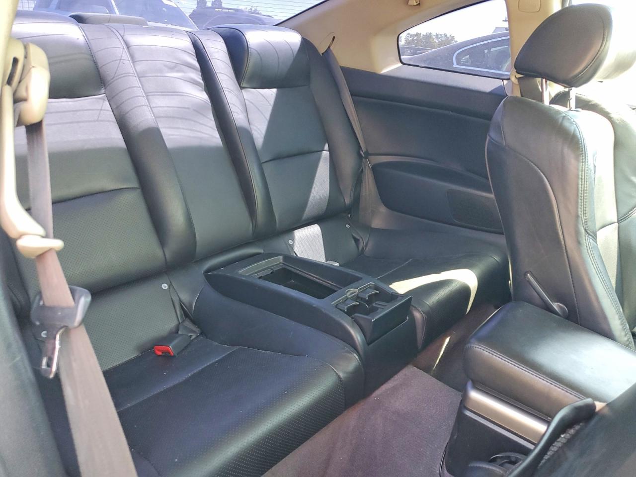 2004 Infiniti G35 Base Silver vin: JNKCV54E34M820040