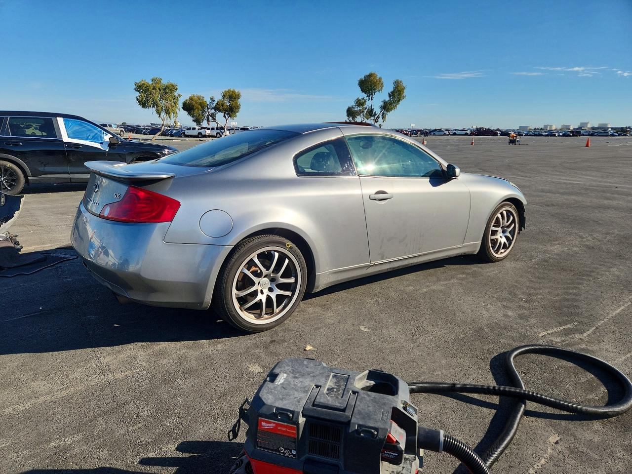 2005 Infiniti G35 Base Gray vin: JNKCV54E35M412557