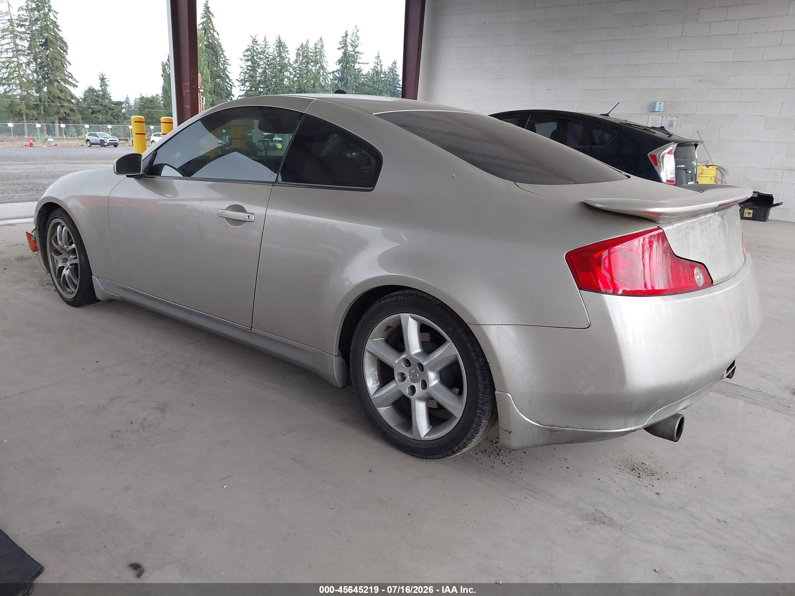 2005 Infiniti G35   Tan vin: JNKCV54E35M416401