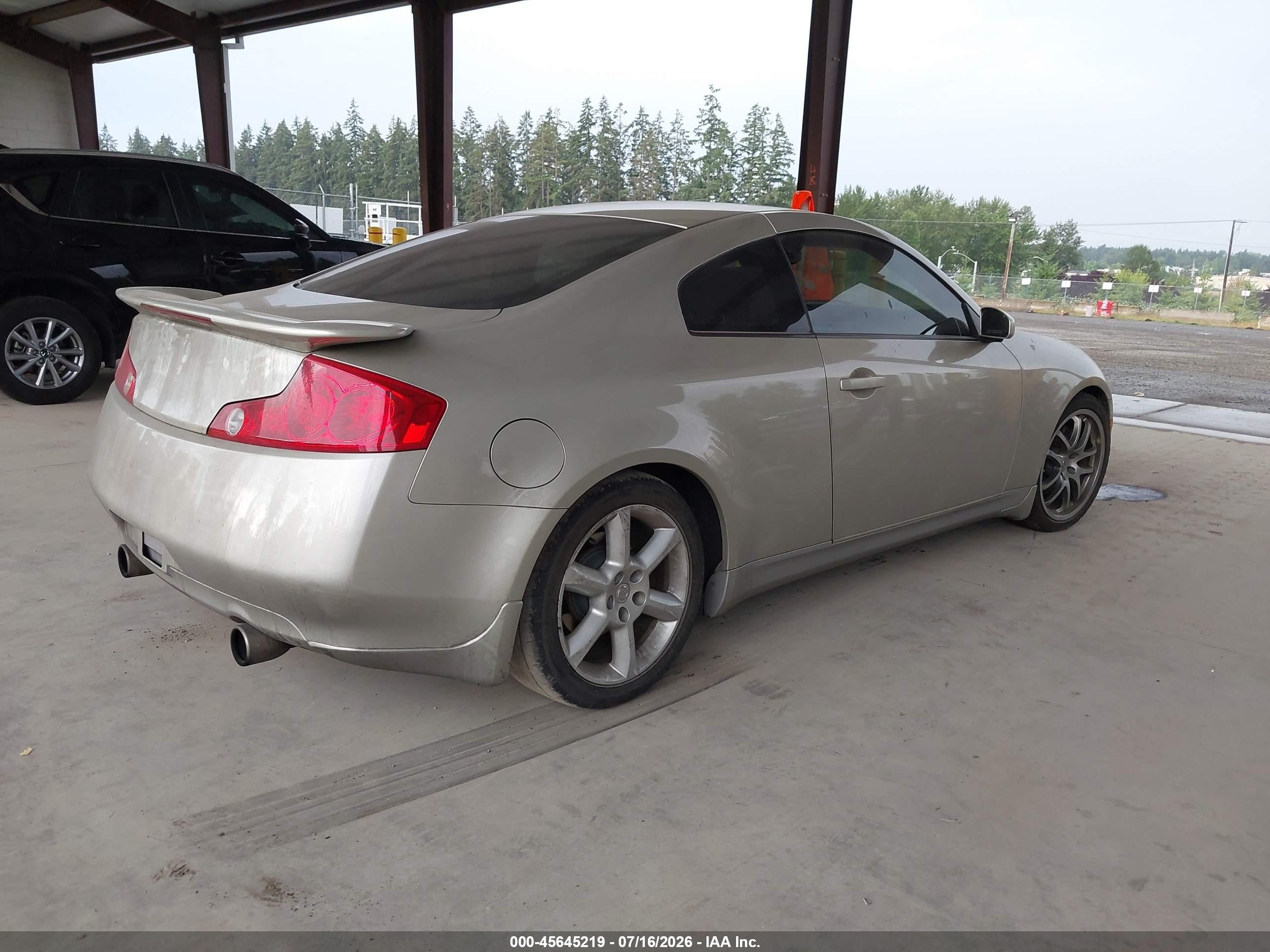 2005 Infiniti G35   Tan vin: JNKCV54E35M416401