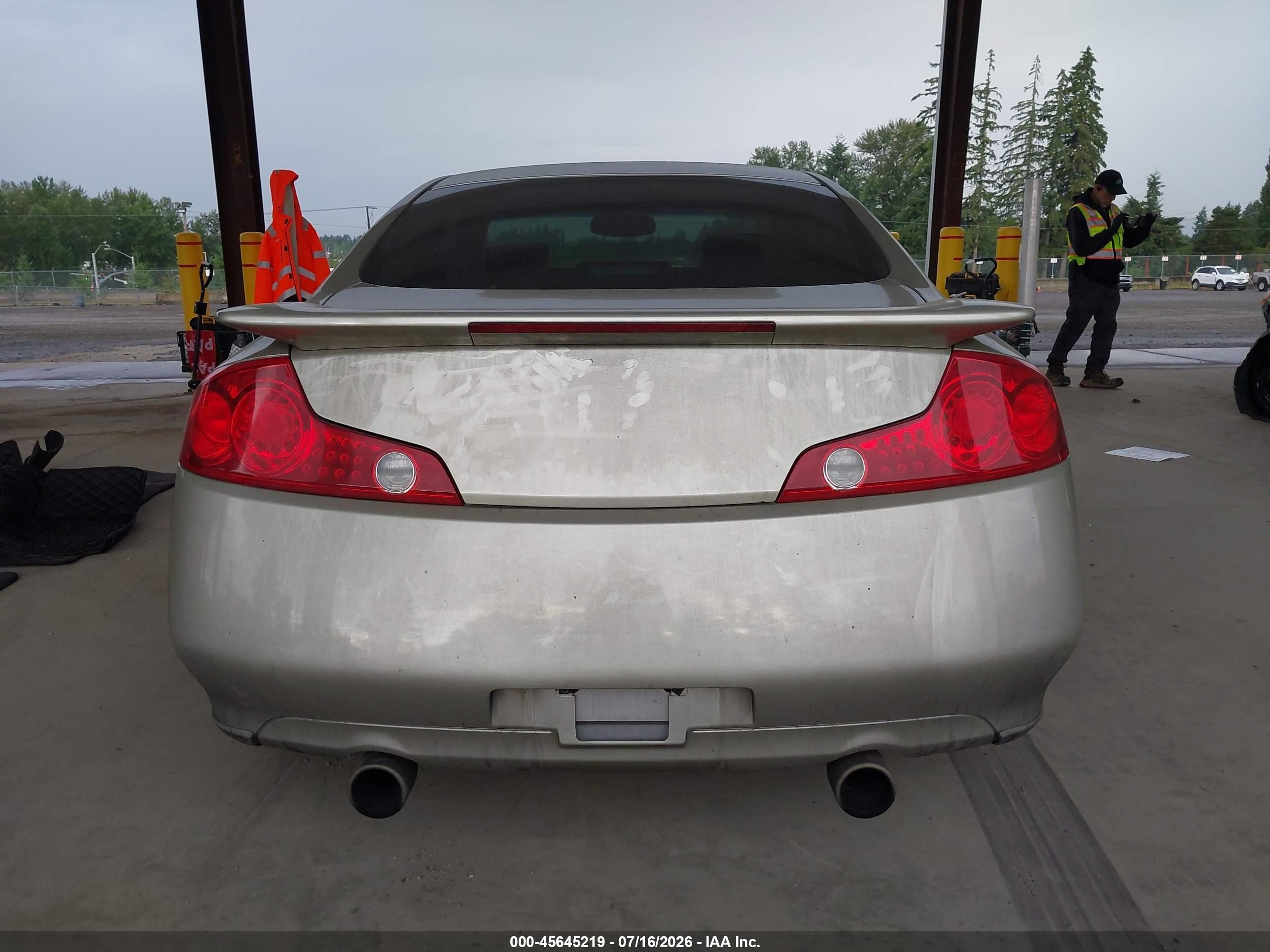 2005 Infiniti G35   Tan vin: JNKCV54E35M416401