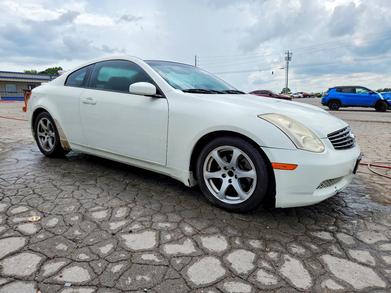 2006 Infiniti G35 Base Белый vin: JNKCV54E36M720393