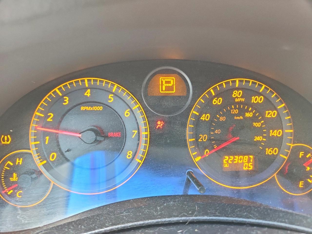 2006 Infiniti G35 Base Белый vin: JNKCV54E36M720393
