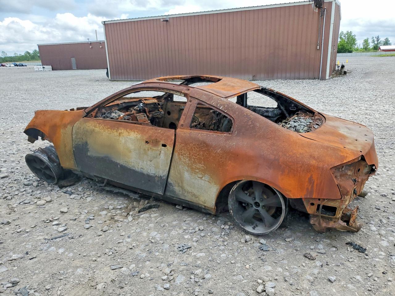 2003 Infiniti G35 Base Burn vin: JNKCV54E43M213174