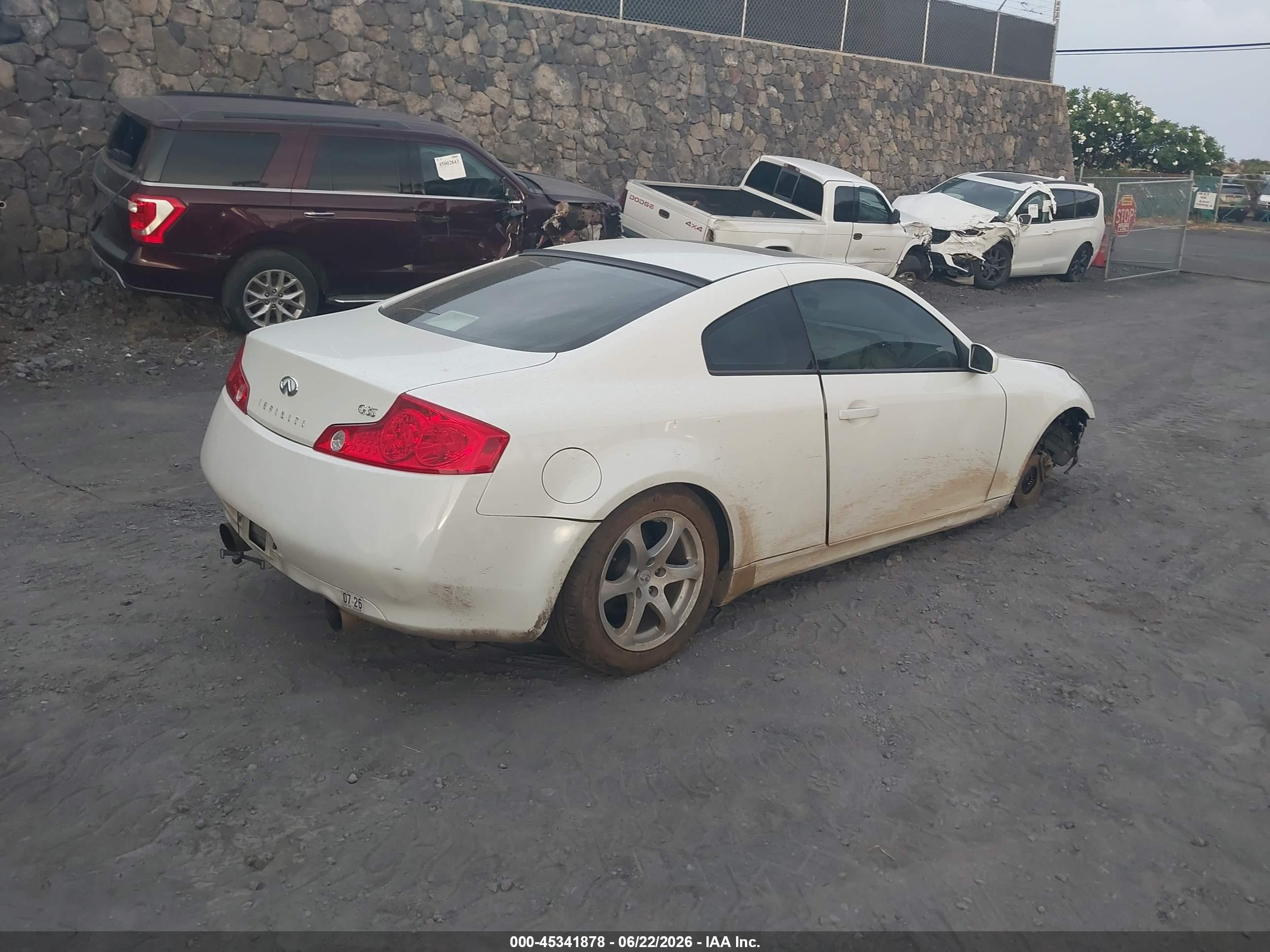 2003 Infiniti G35 Base W/leather White vin: JNKCV54E43M218858