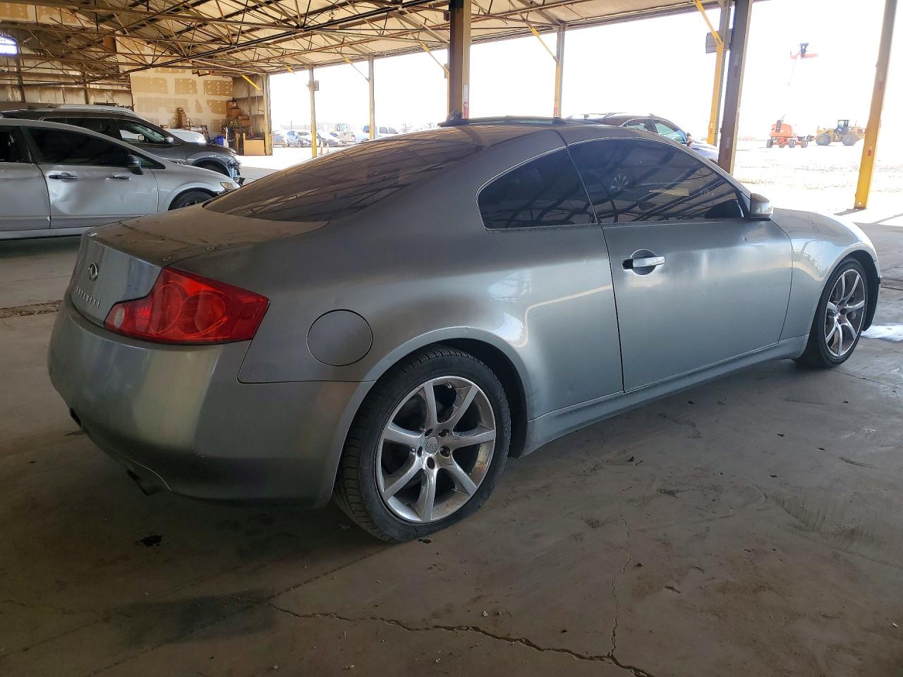2004 Infiniti G35 Base Серый vin: JNKCV54E44M308397