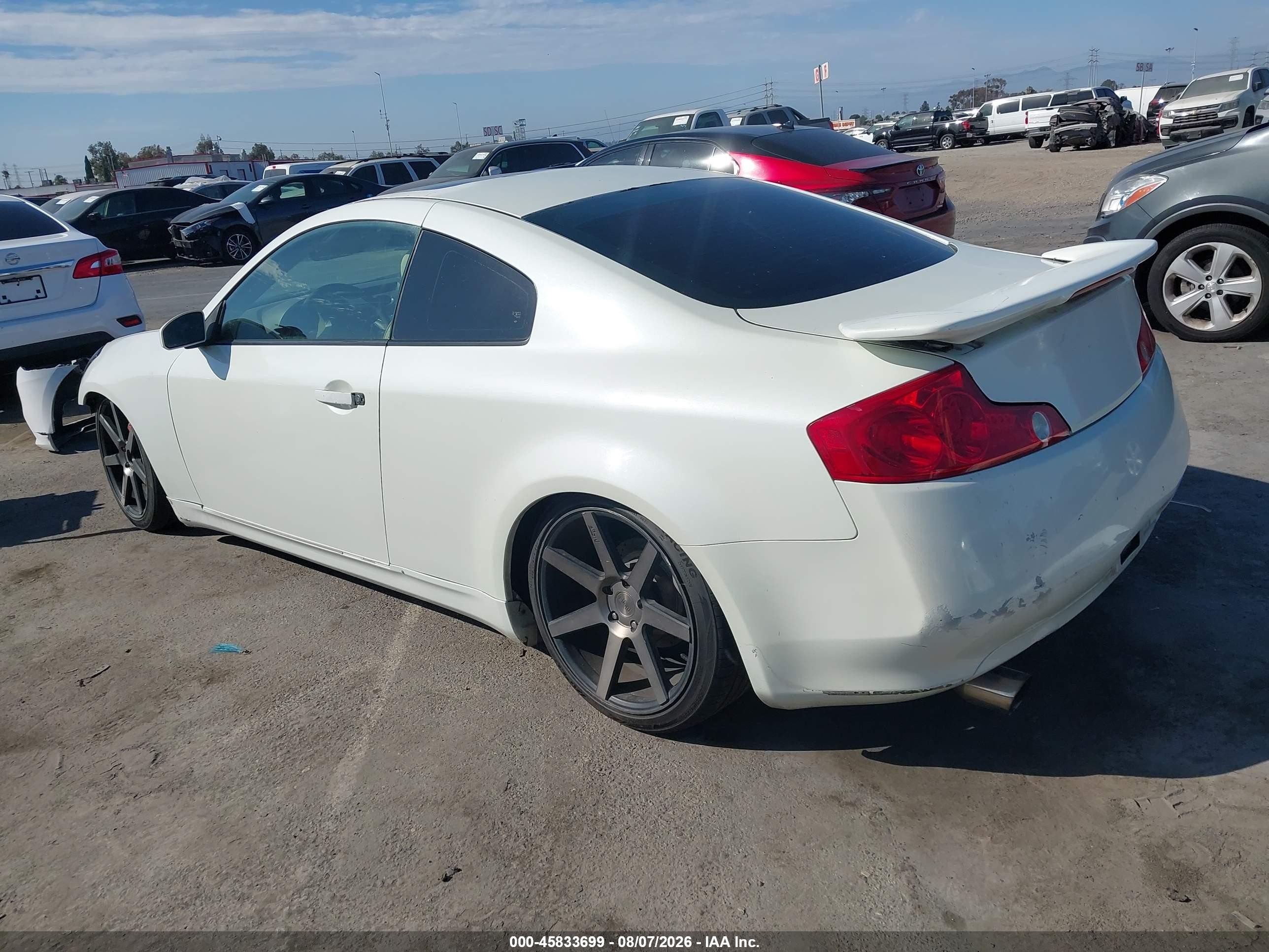 2004 Infiniti G35   Белый vin: JNKCV54E44M827482