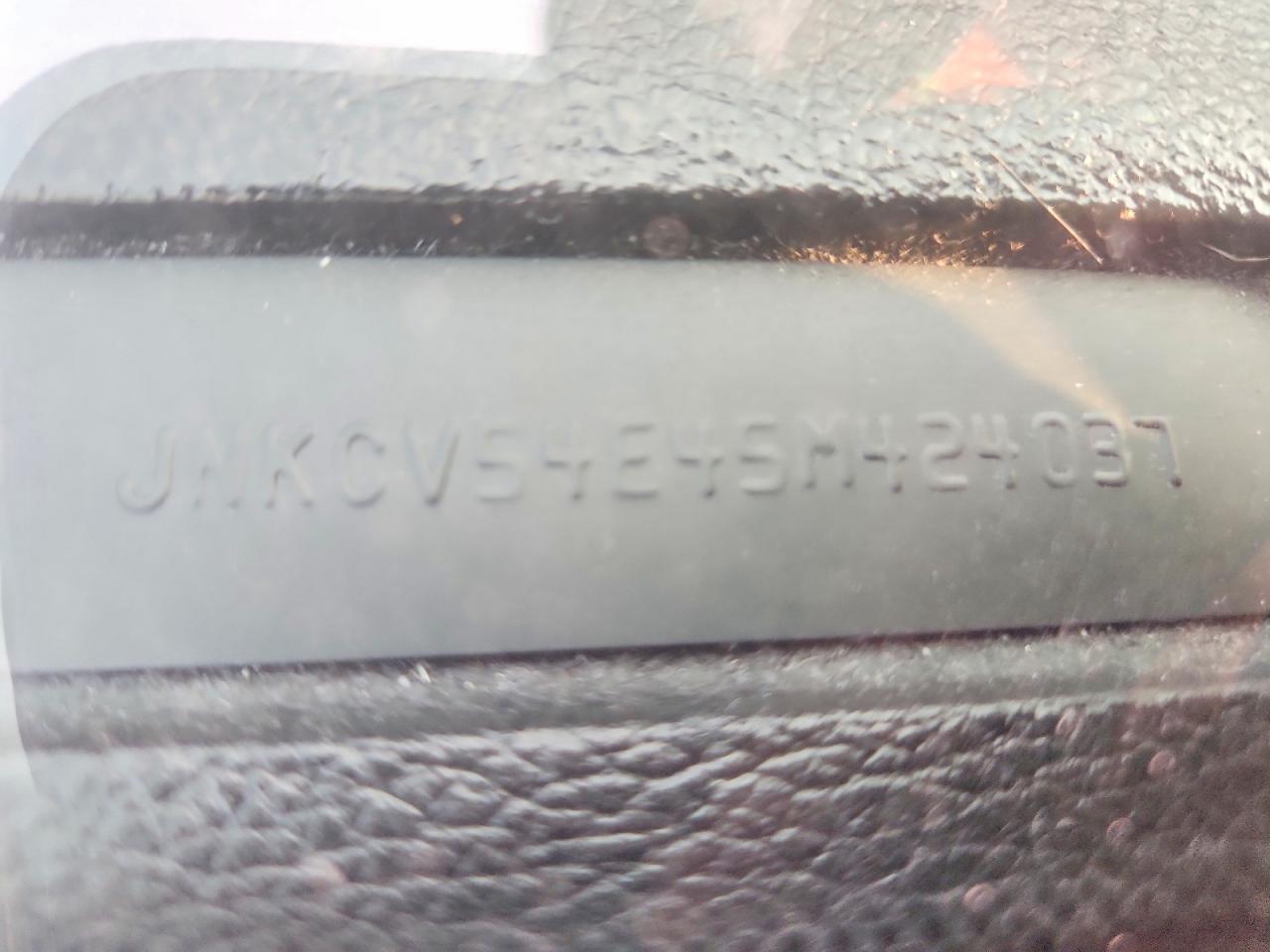 2005 Infiniti G35 Base Silver vin: JNKCV54E45M424037