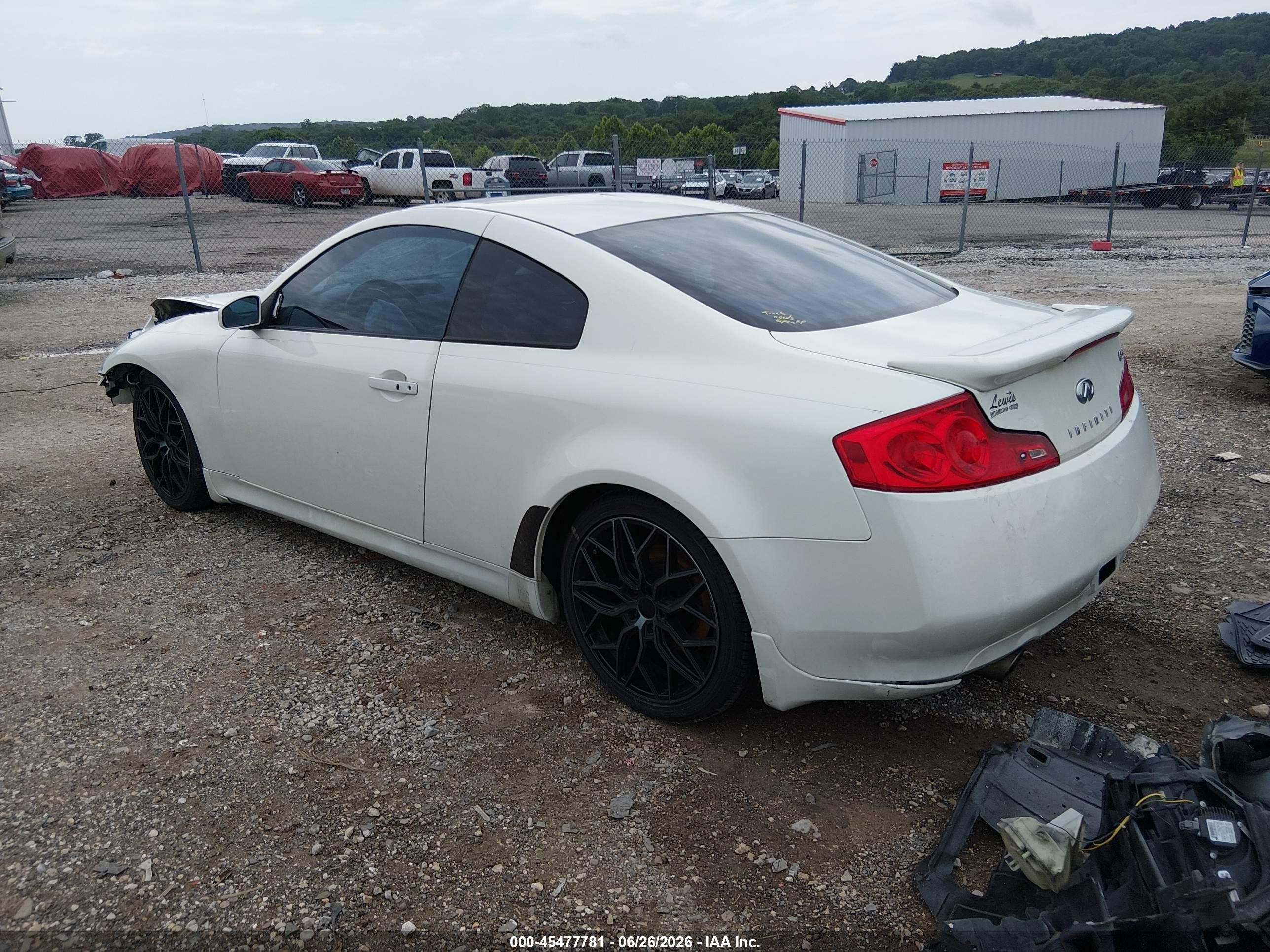 2007 Infiniti G35   White vin: JNKCV54E47M903268