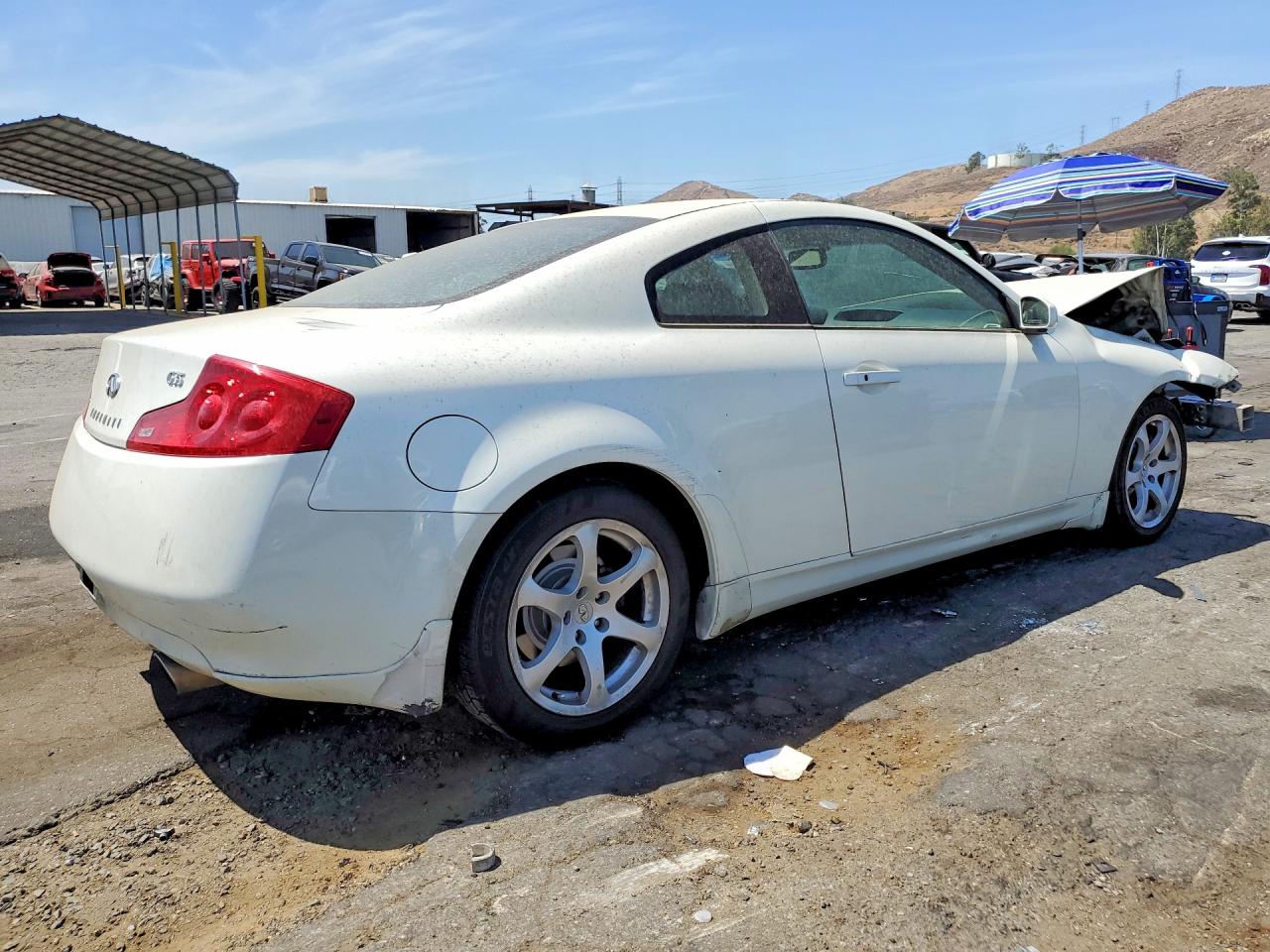 2007 Infiniti G35 Base White vin: JNKCV54E47M904792