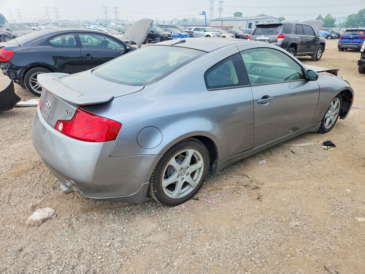 2004 Infiniti G35 Base Серебряный vin: JNKCV54E54M817883
