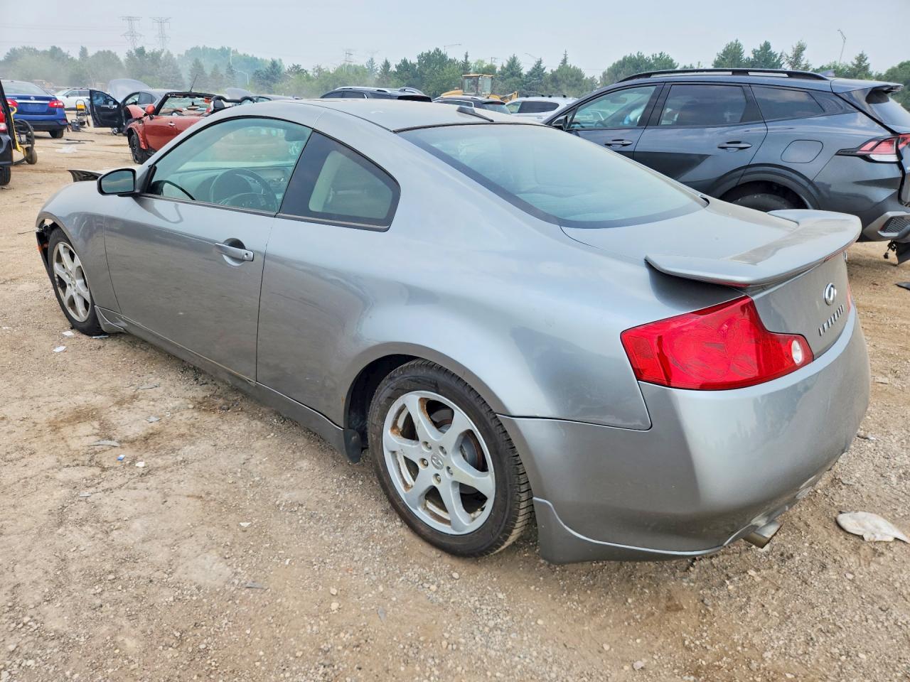 2004 Infiniti G35 Base Серебряный vin: JNKCV54E54M817883