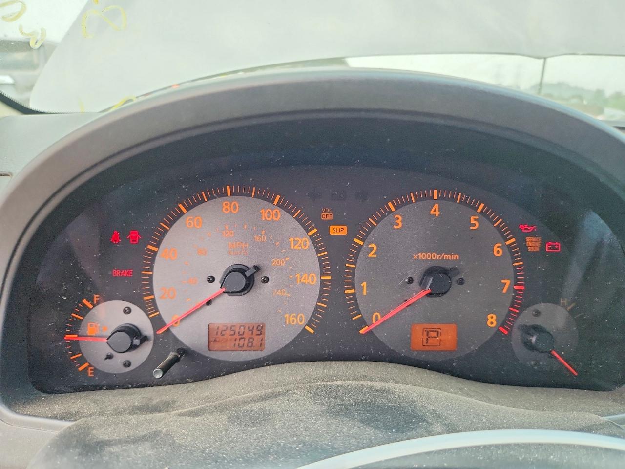 2004 Infiniti G35 Base Серебряный vin: JNKCV54E54M817883