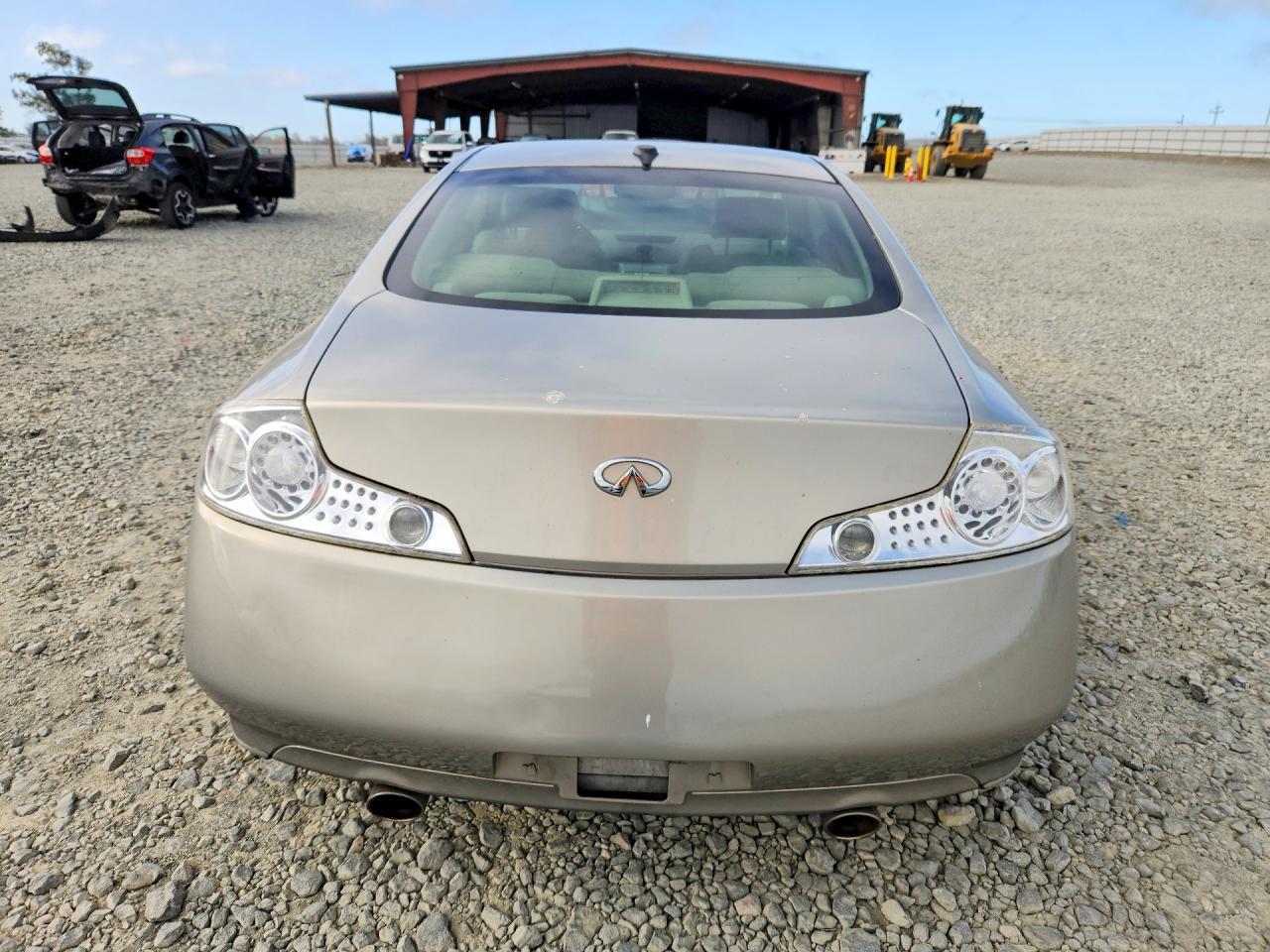 2004 Infiniti G35 Base Серебряный vin: JNKCV54E54M824705