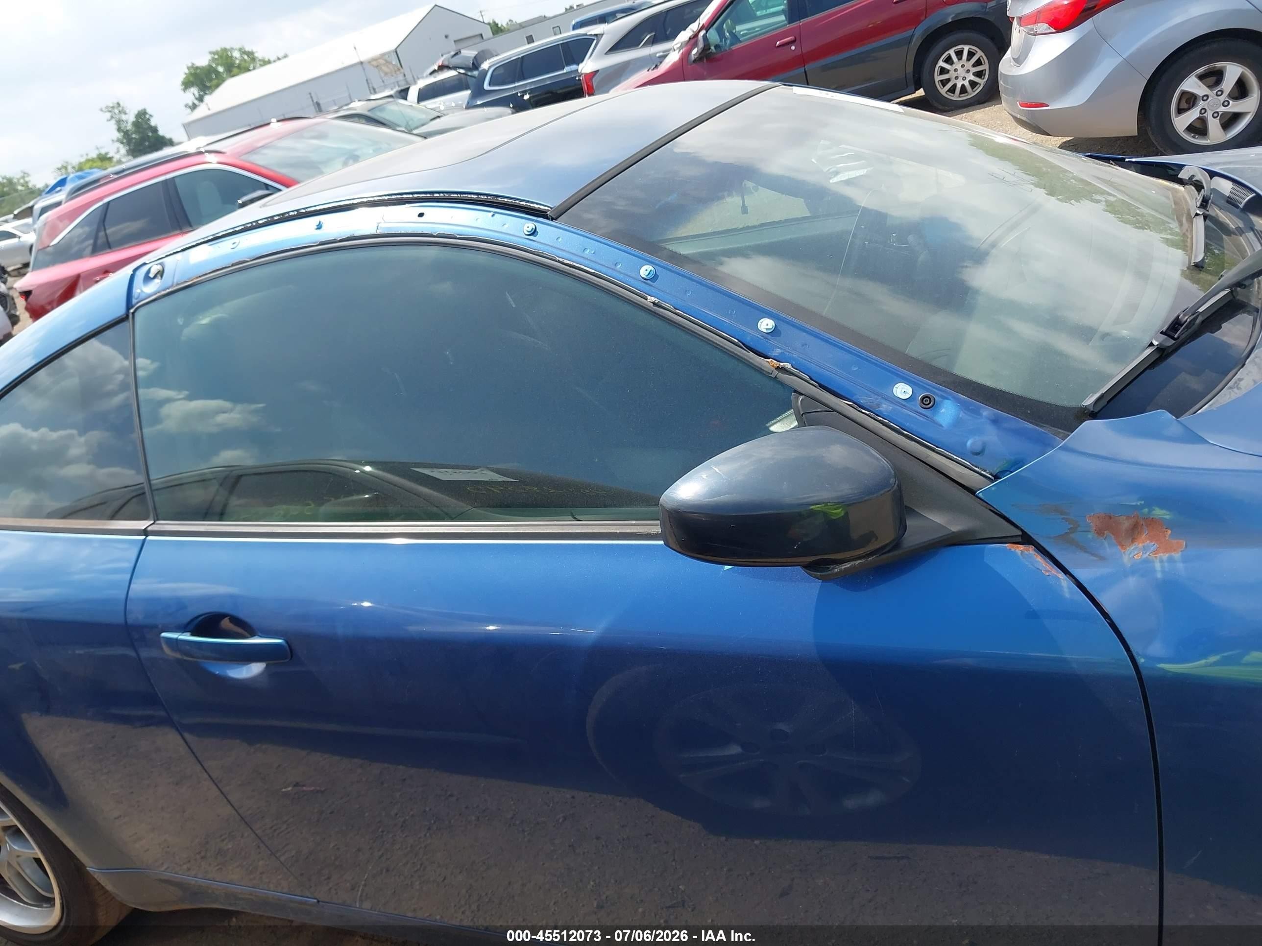 2005 Infiniti G35   Blue vin: JNKCV54E55M401205