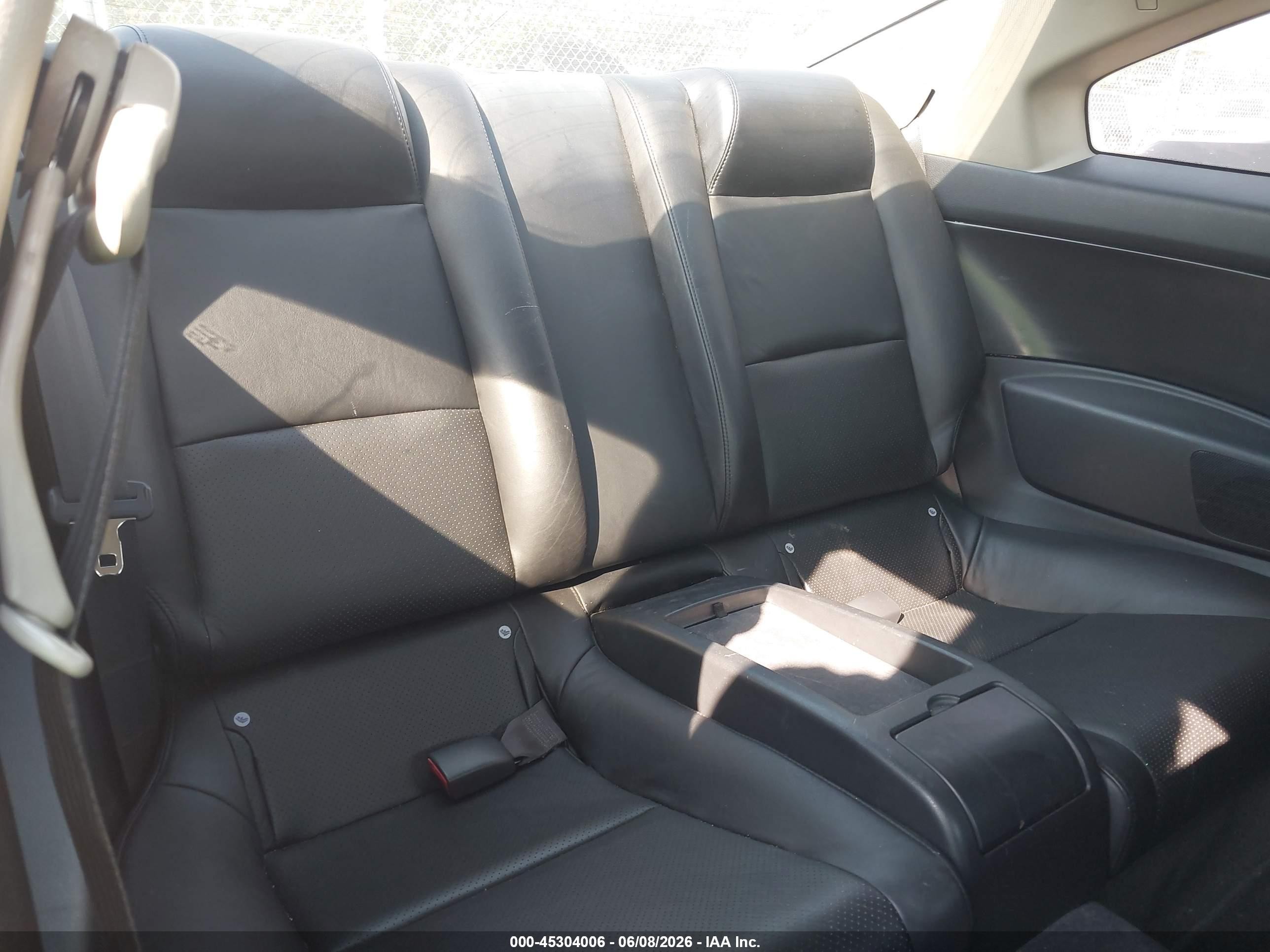2003 Infiniti G35 Base W/leather Silver vin: JNKCV54E73M201357