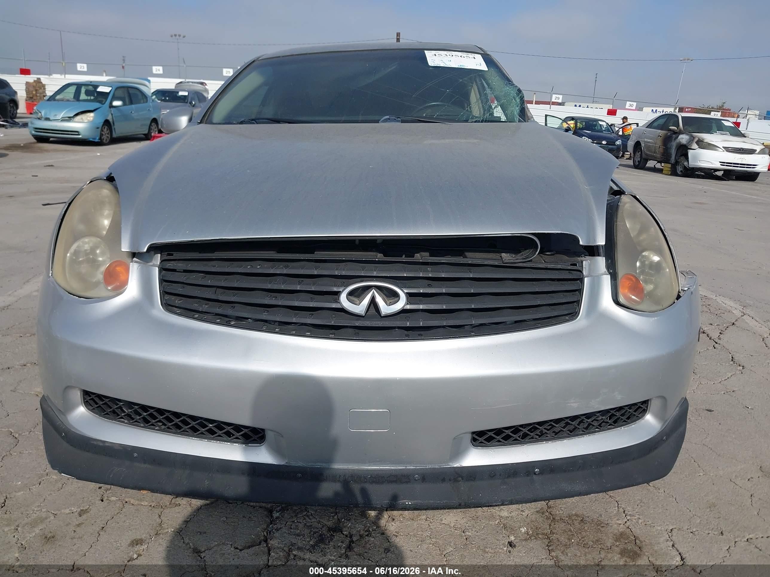 2005 Infiniti G35   Silver vin: JNKCV54E75M401013