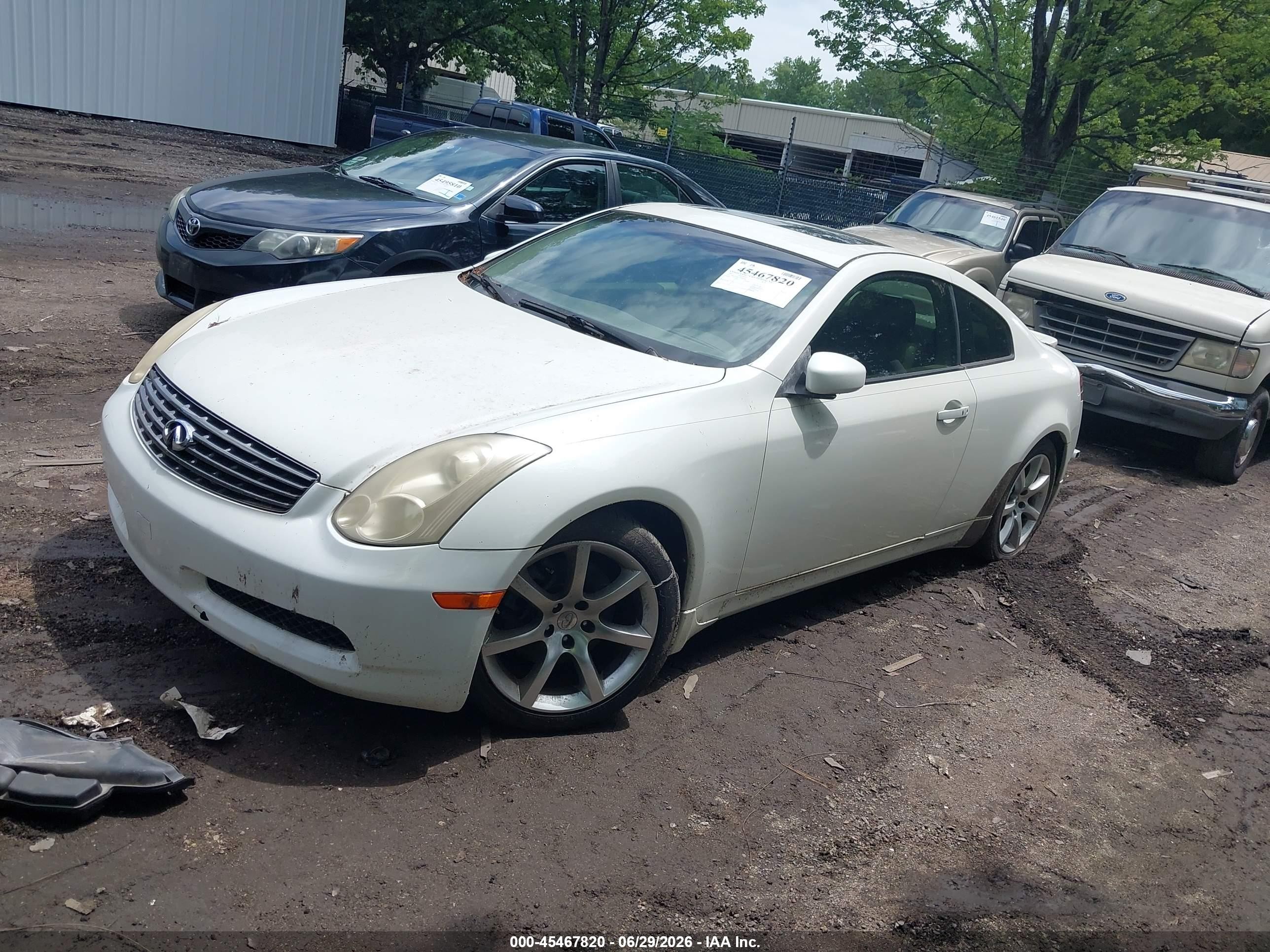 2007 Infiniti G35   White vin: JNKCV54E77M906066