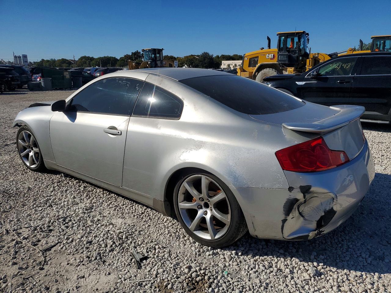 2004 Infiniti G35 Base Silver vin: JNKCV54E84M802651