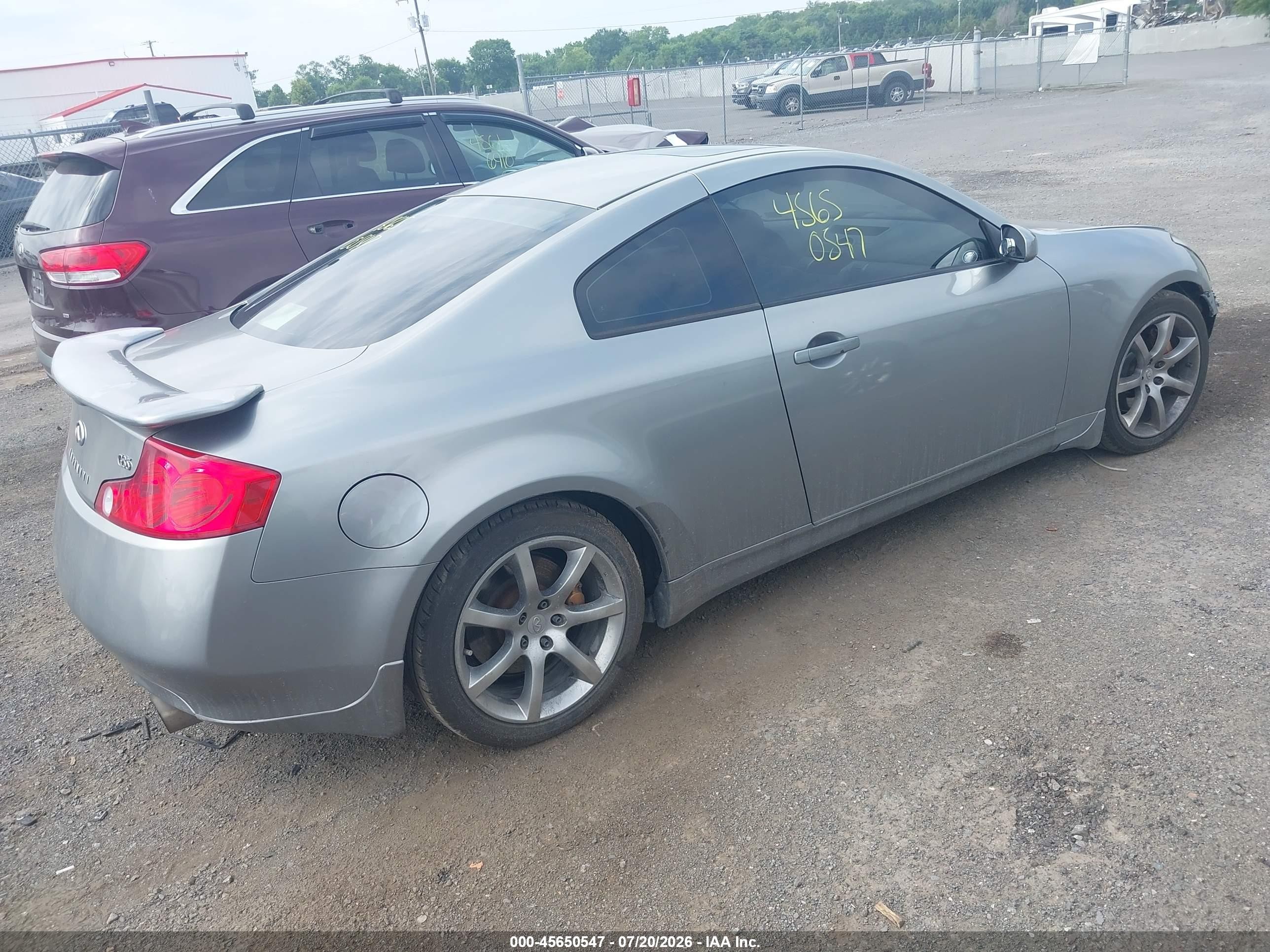 2004 Infiniti G35   Silver vin: JNKCV54E84M823760