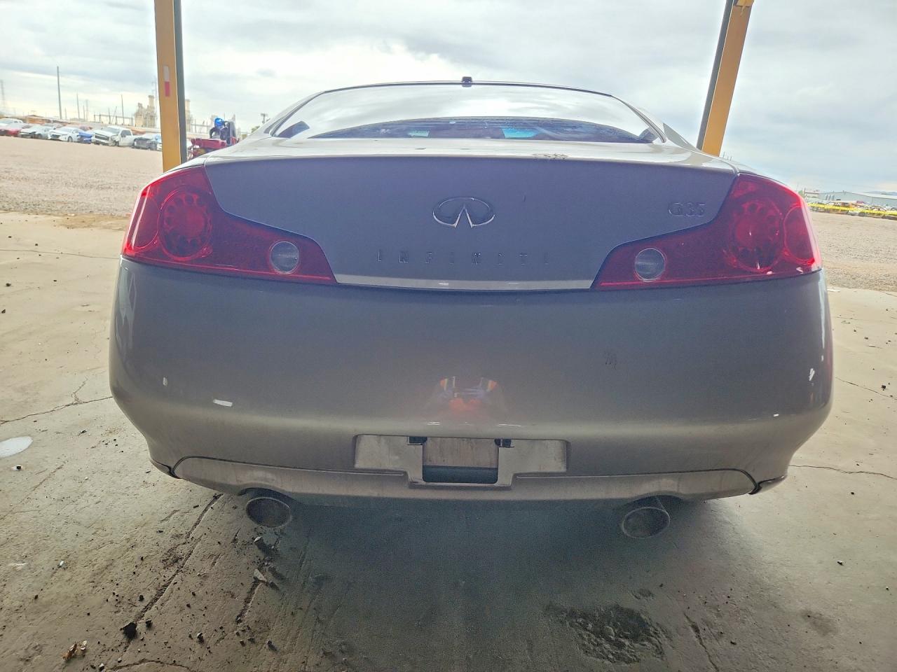 2005 Infiniti G35 Base Silver vin: JNKCV54E85M419813