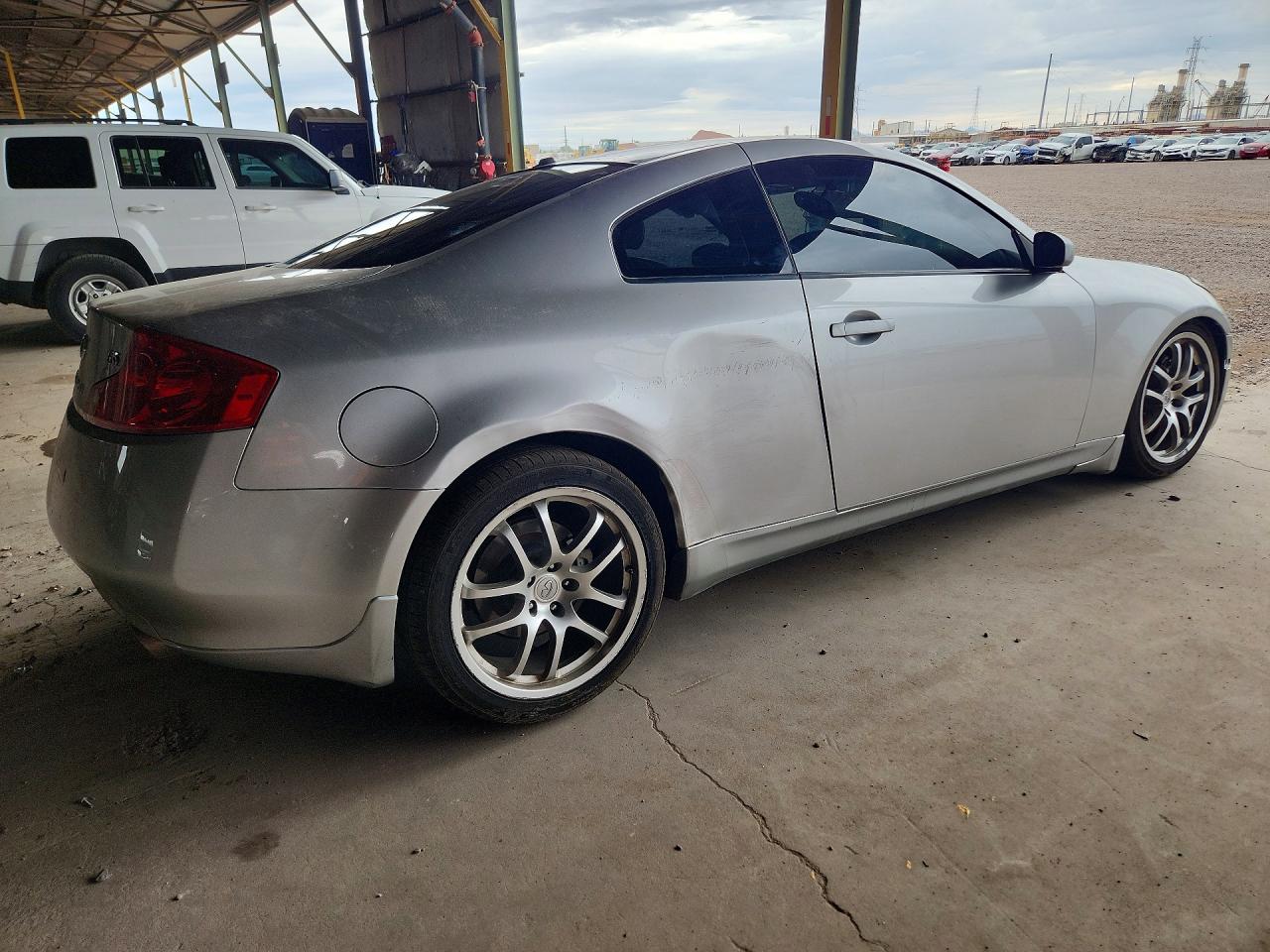2005 Infiniti G35 Base Silver vin: JNKCV54E85M419813