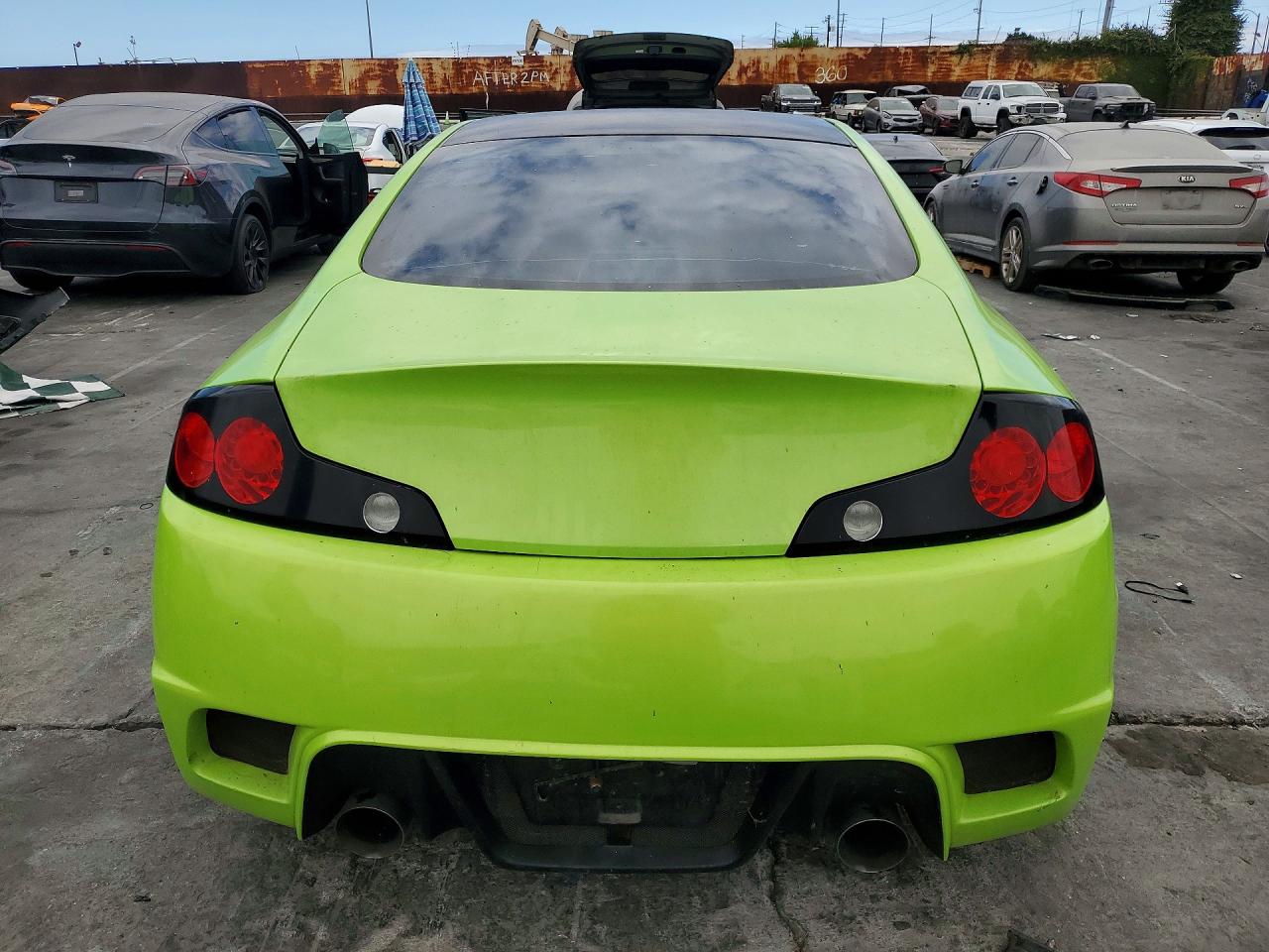 2004 Infiniti G35 Base Green vin: JNKCV54E94M804439