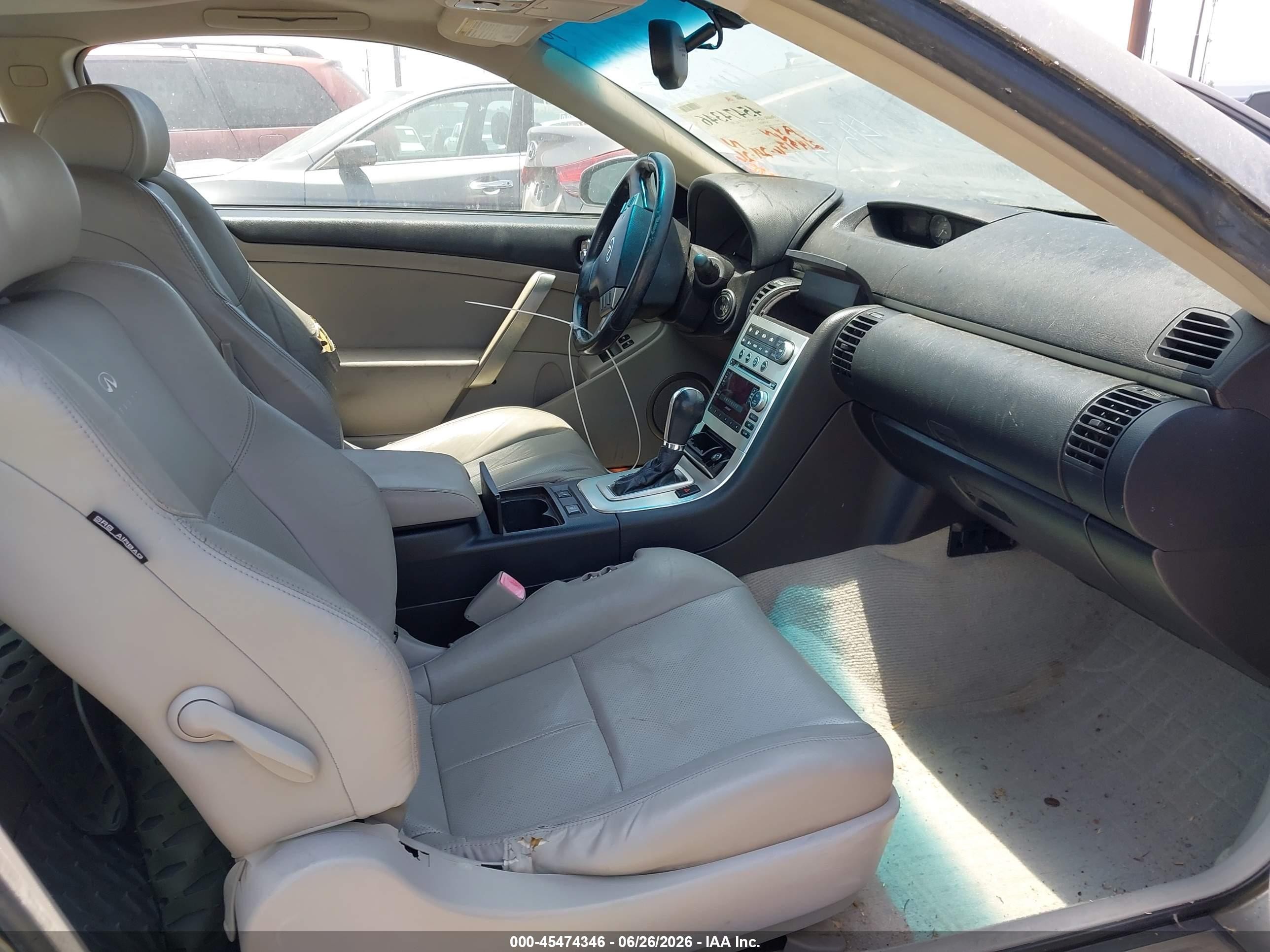 2005 Infiniti G35   Champagne vin: JNKCV54E95M426687