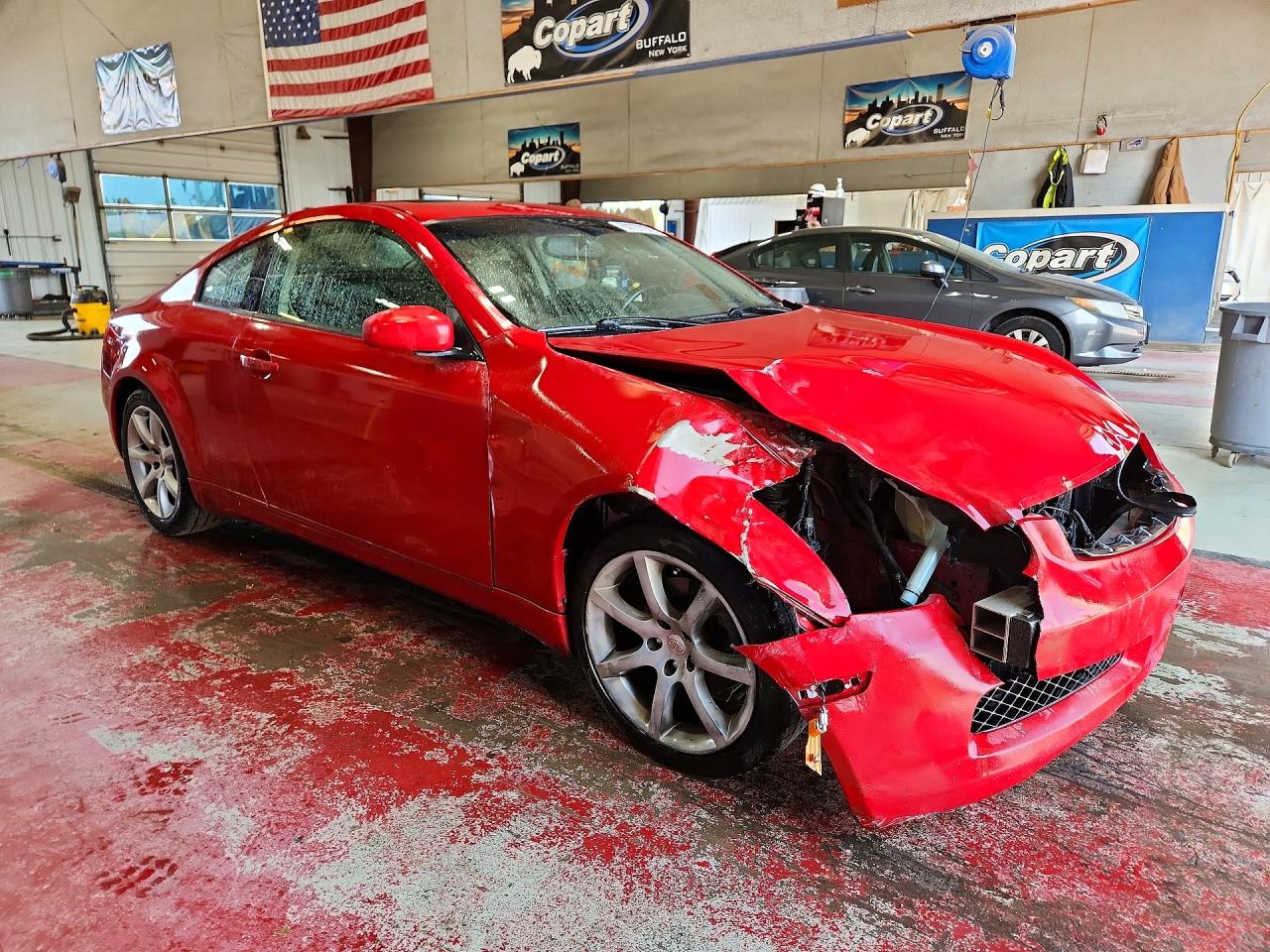 2003 Infiniti G35 Red vin: JNKCV54EX3M202972