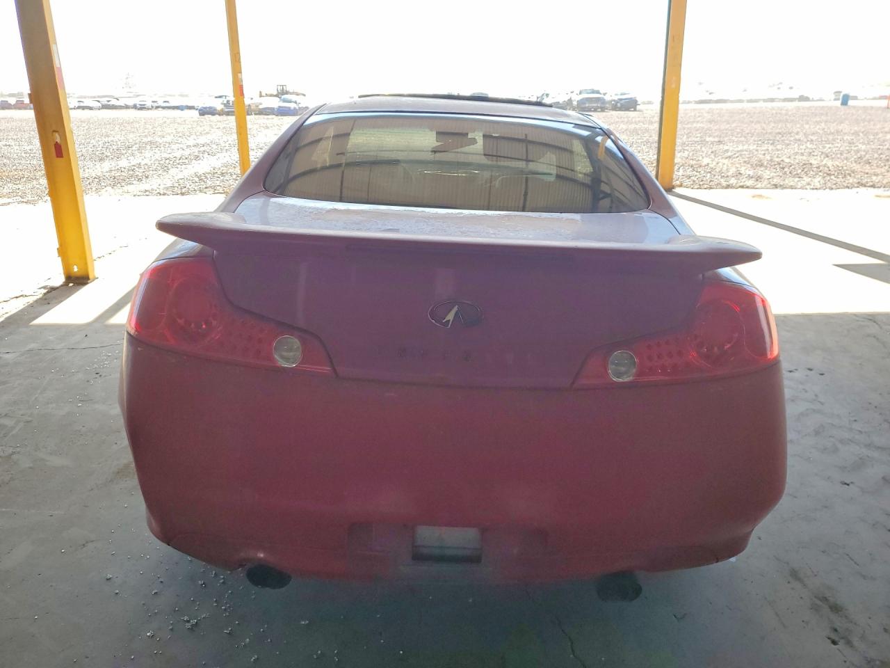 2003 Infiniti G35 Base Red vin: JNKCV54EX3M216600