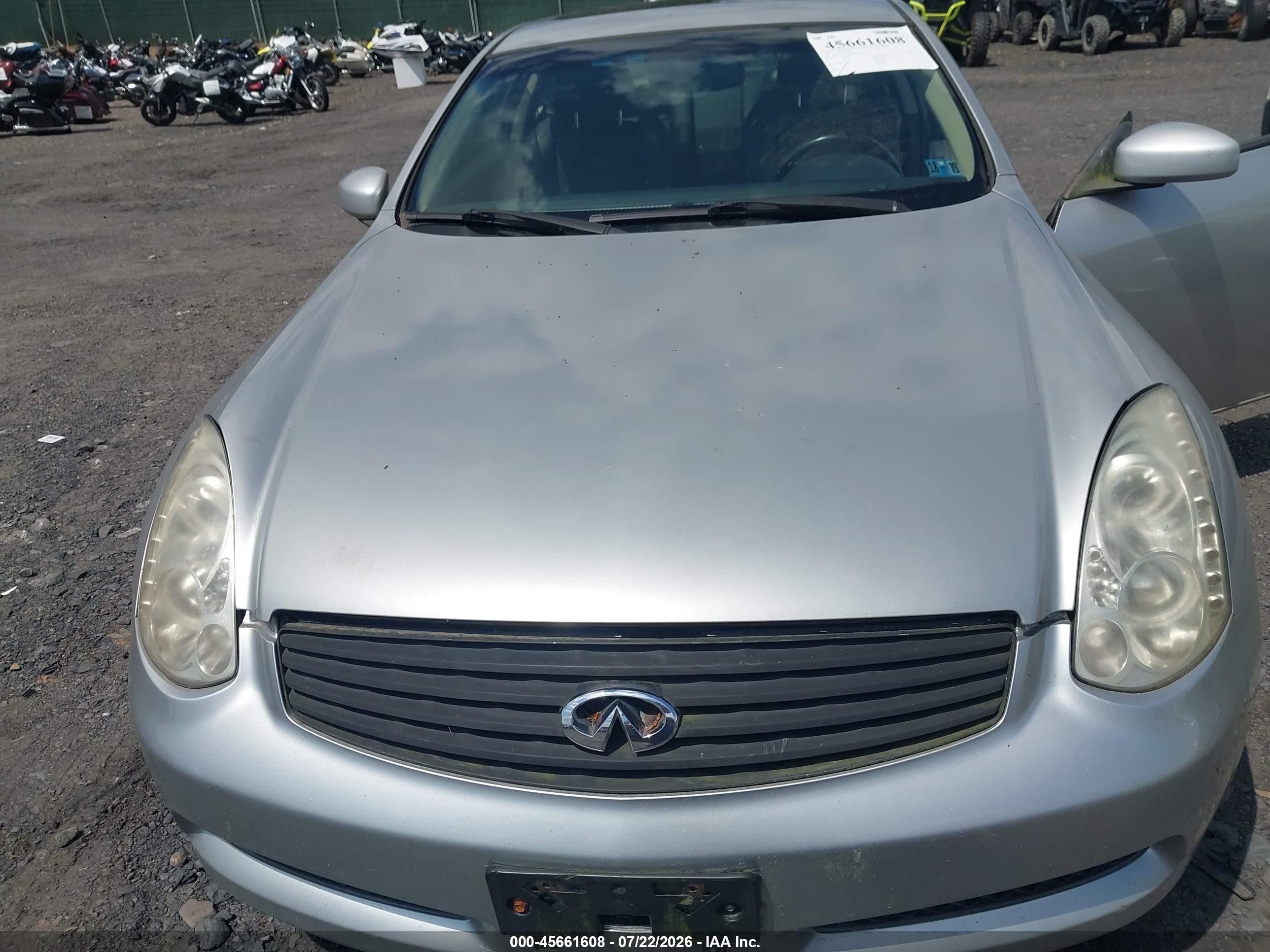 2004 Infiniti G35   Silver vin: JNKCV54EX4M806460