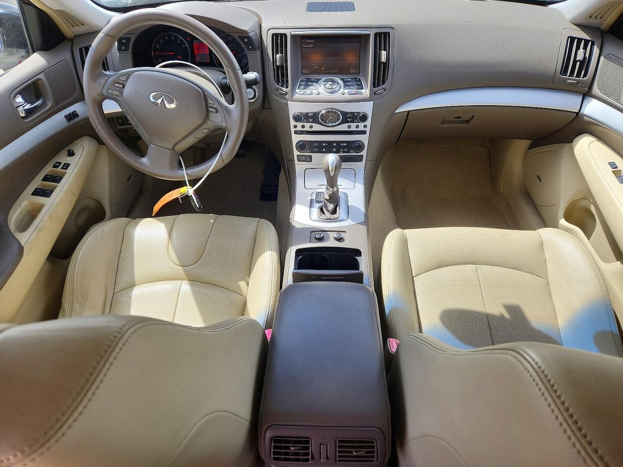 2009 Infiniti G37 Sedan Base White vin: JNKCV61E09M013945
