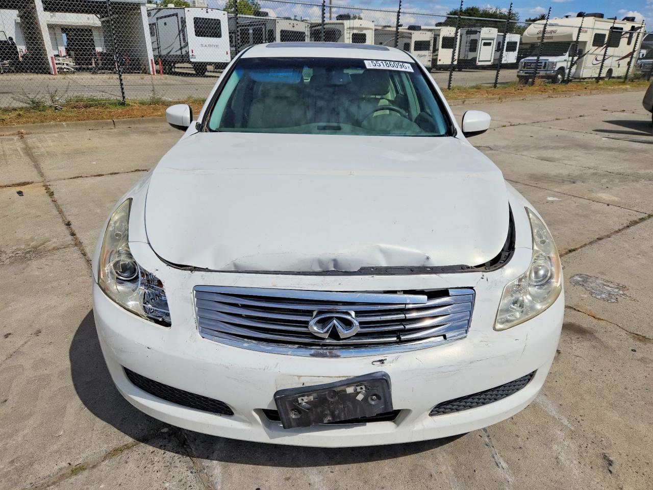 2009 Infiniti G37 Sedan Base White vin: JNKCV61E09M013945