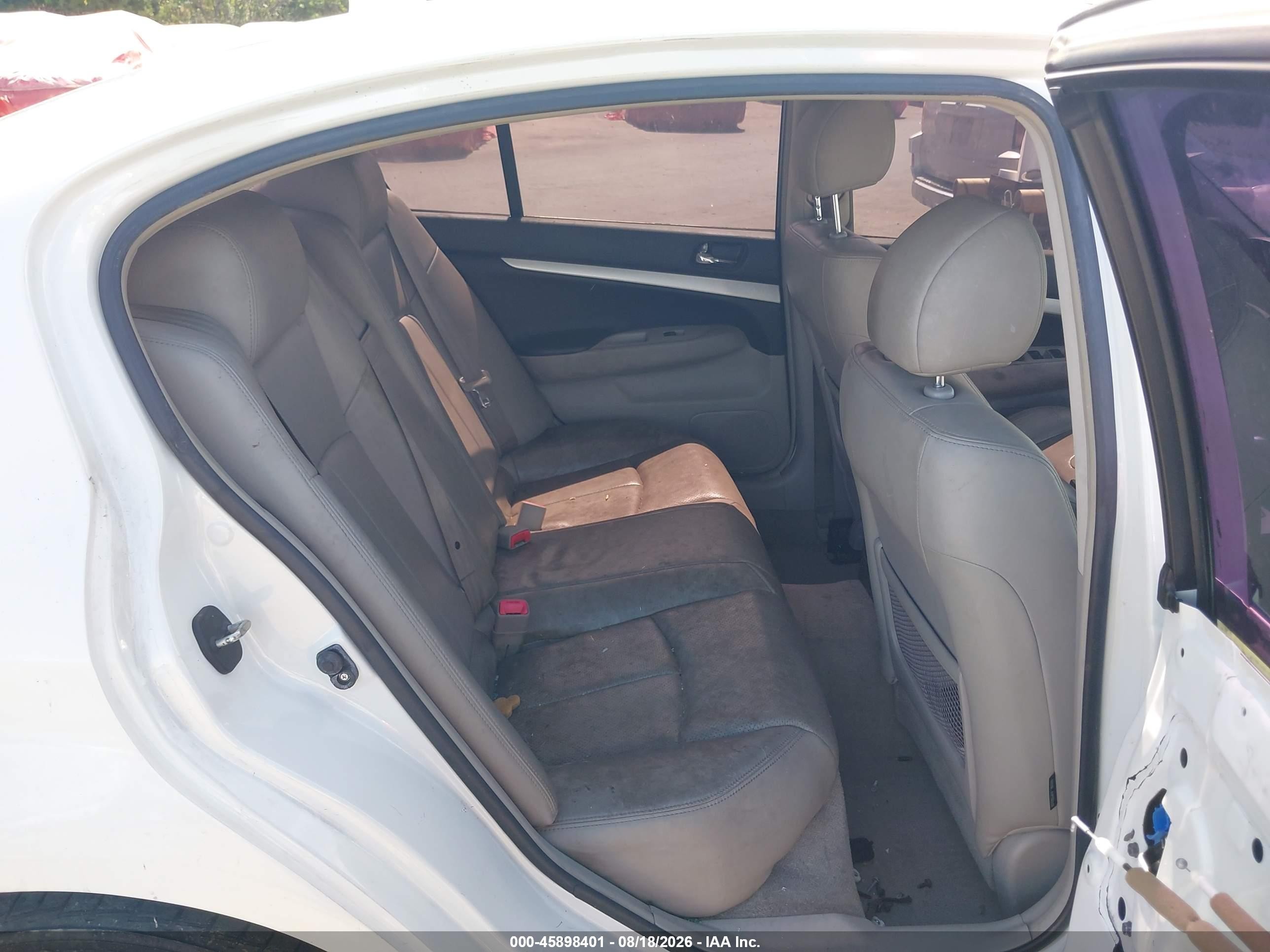 2009 Infiniti G37 Journey Белый vin: JNKCV61E19M011718