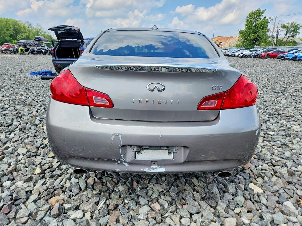 2009 Infiniti G37 Sedan Base Gray vin: JNKCV61E19M012433