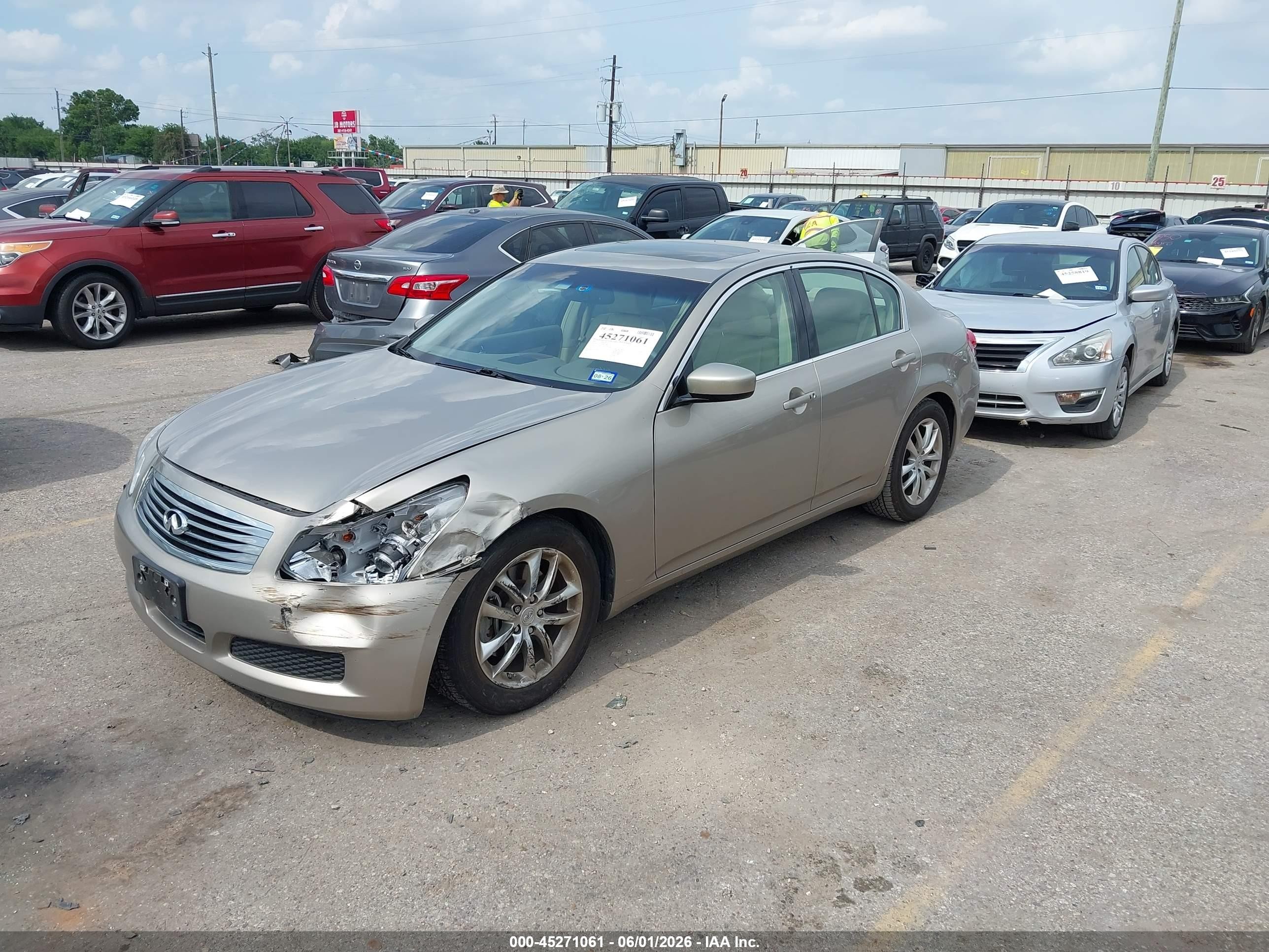 2009 Infiniti G37 Journey Золотой vin: JNKCV61E19M012464