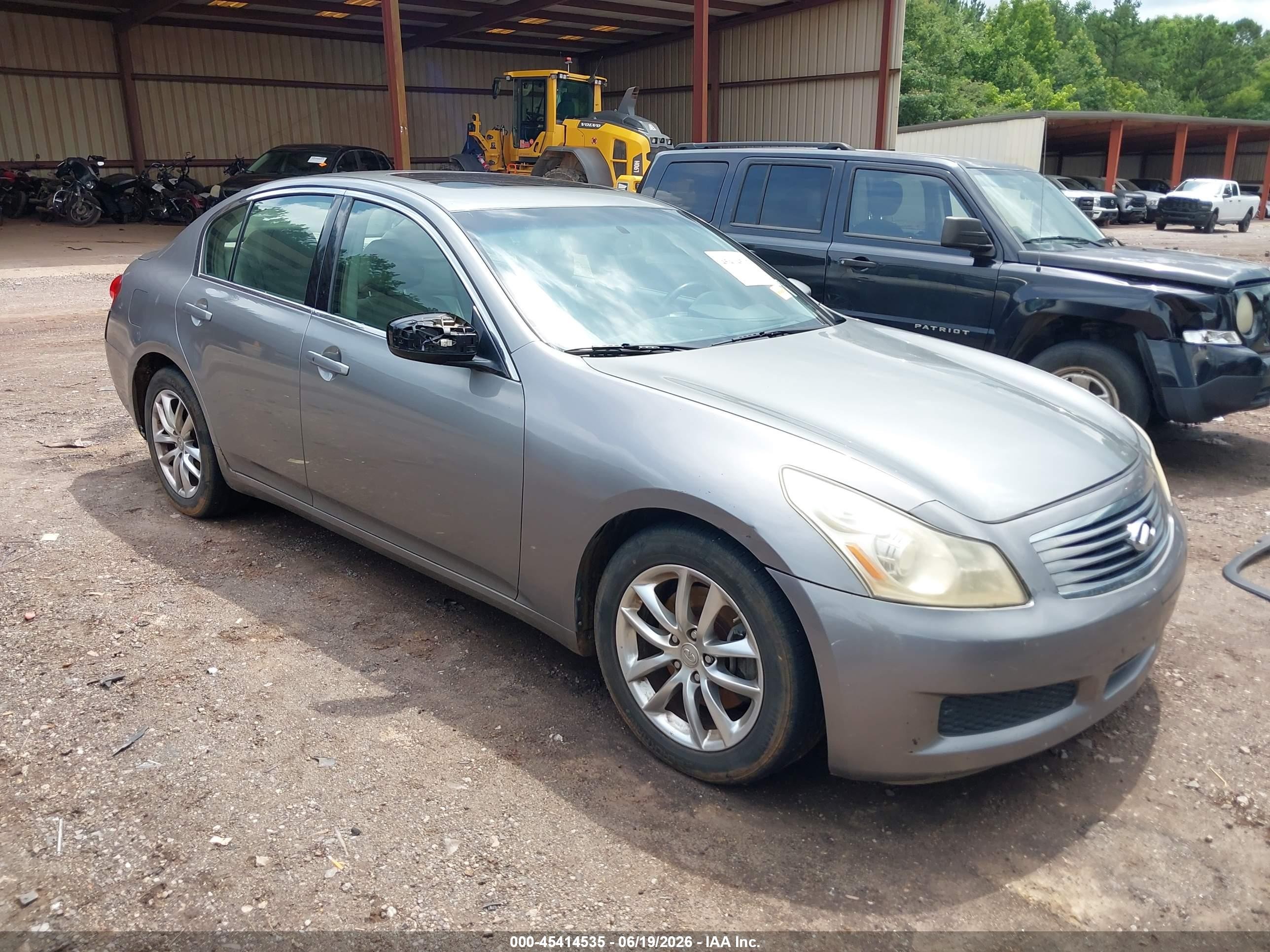 2009 Infiniti G37 Journey Silver vin: JNKCV61E19M015042