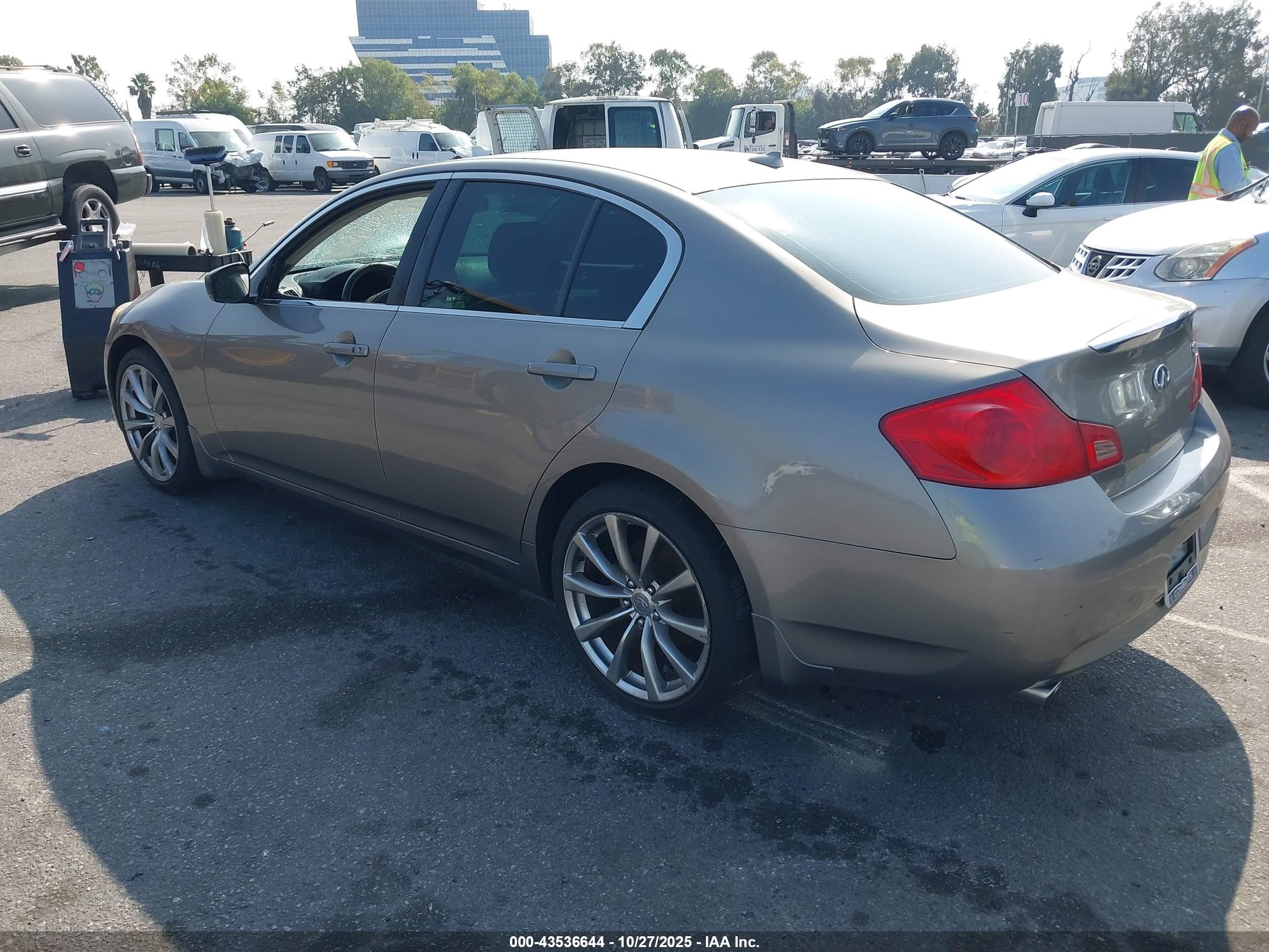 2009 Infiniti G37 Journey Gray vin: JNKCV61E19M309721