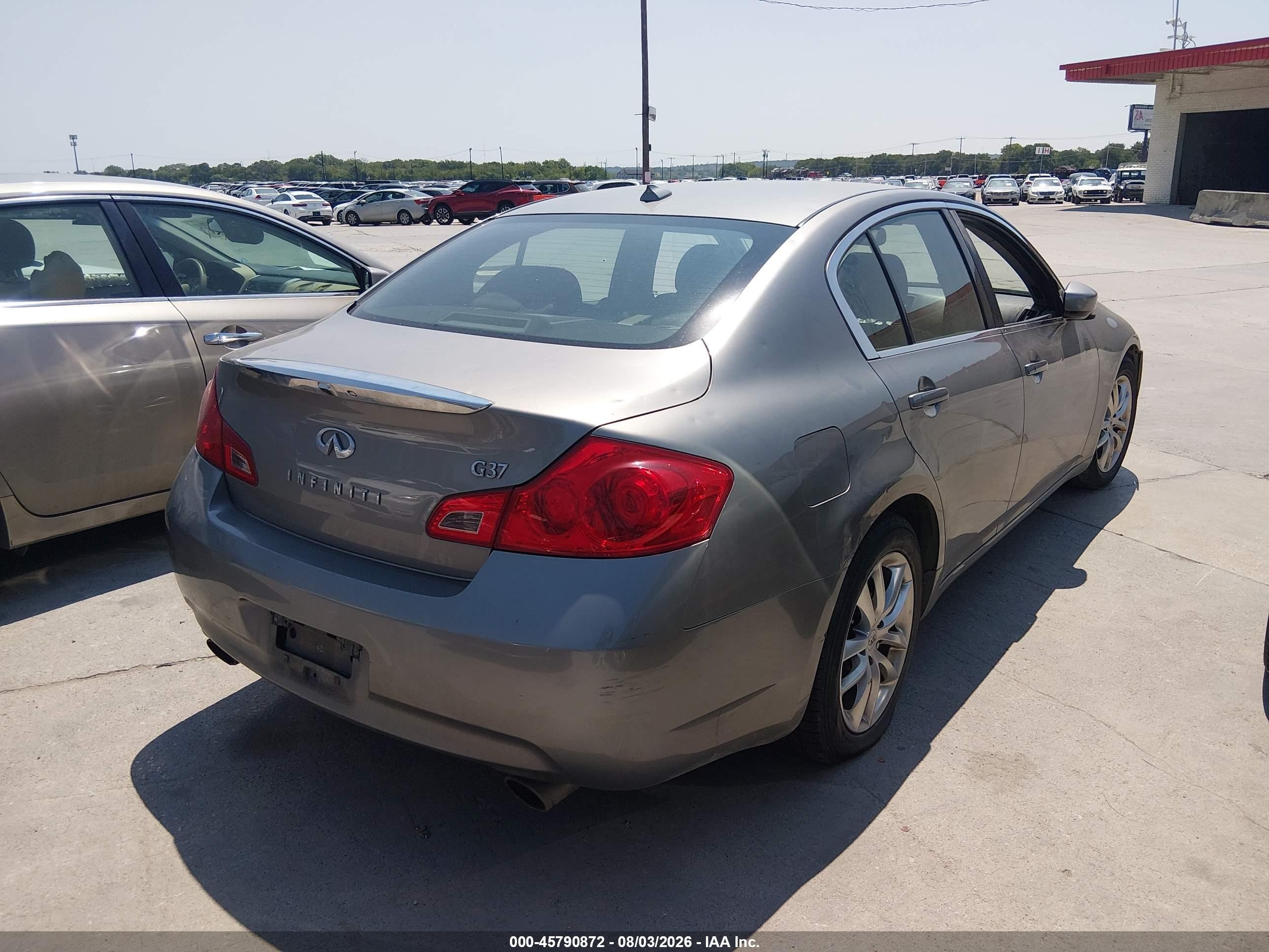 2009 Infiniti G37 Journey Gray vin: JNKCV61E29M309890