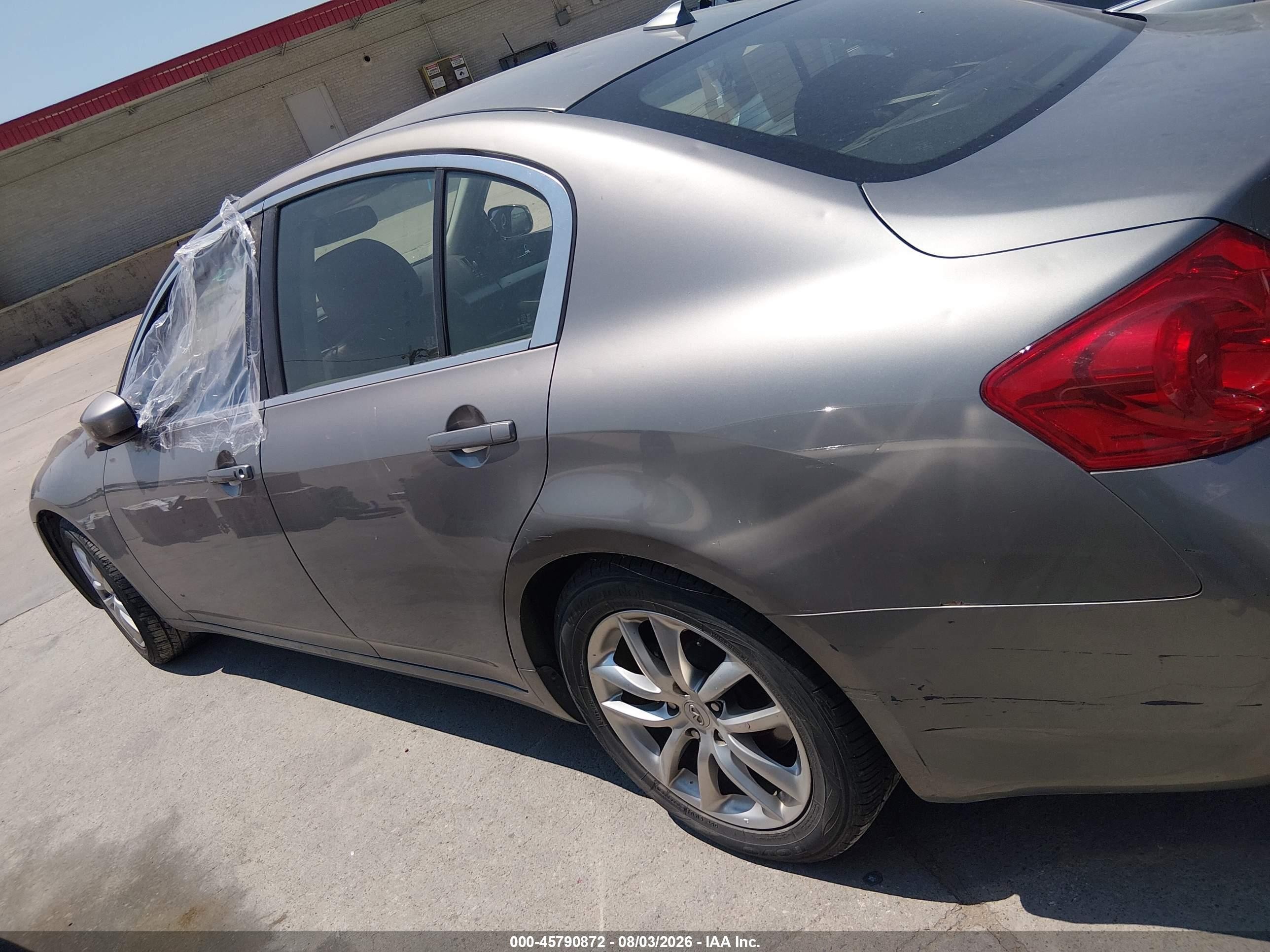 2009 Infiniti G37 Journey Gray vin: JNKCV61E29M309890